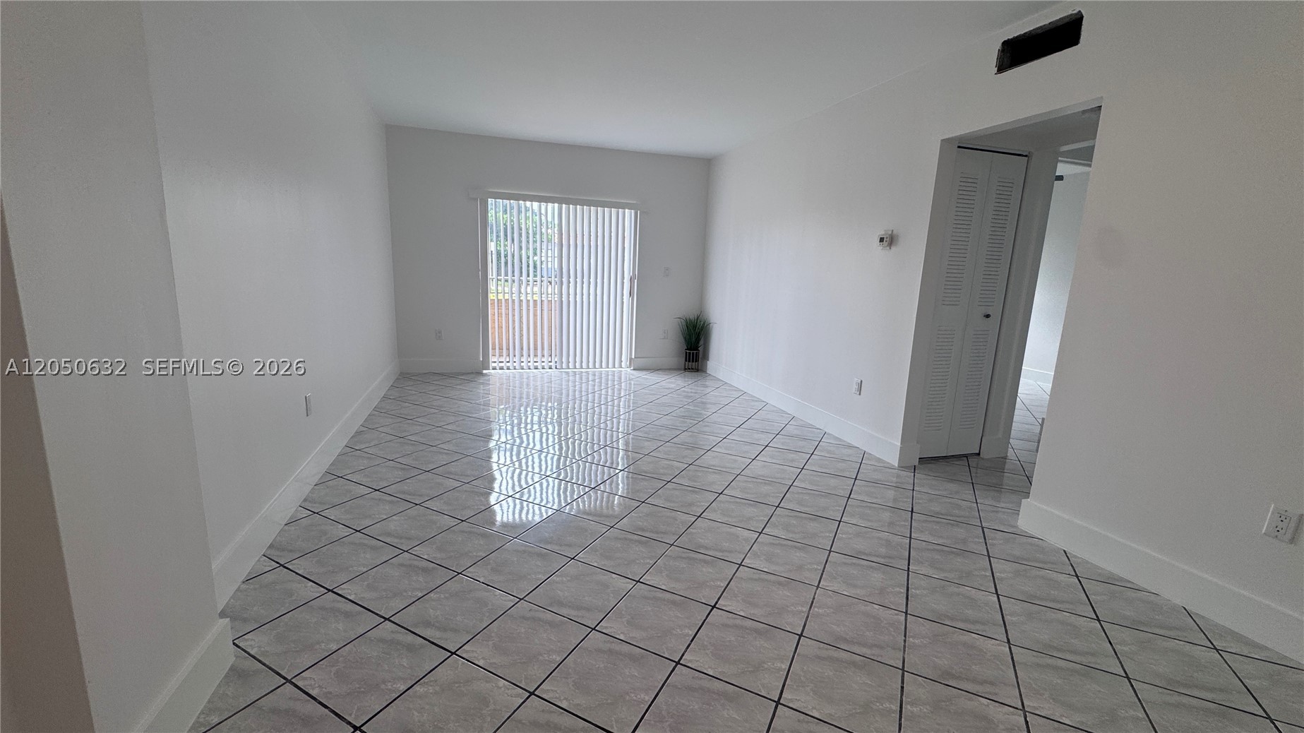 6090 W Flagler St #107, Miami FL 33144