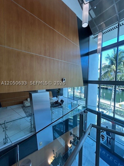 2950 NE 188th St #216, Aventura FL 33180