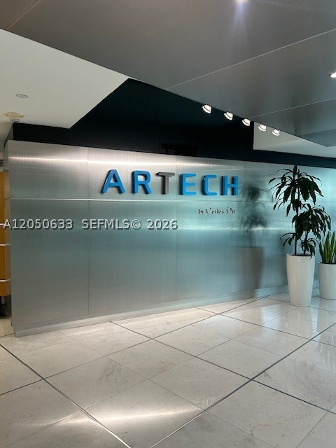 2950 NE 188th St #216, Aventura FL 33180