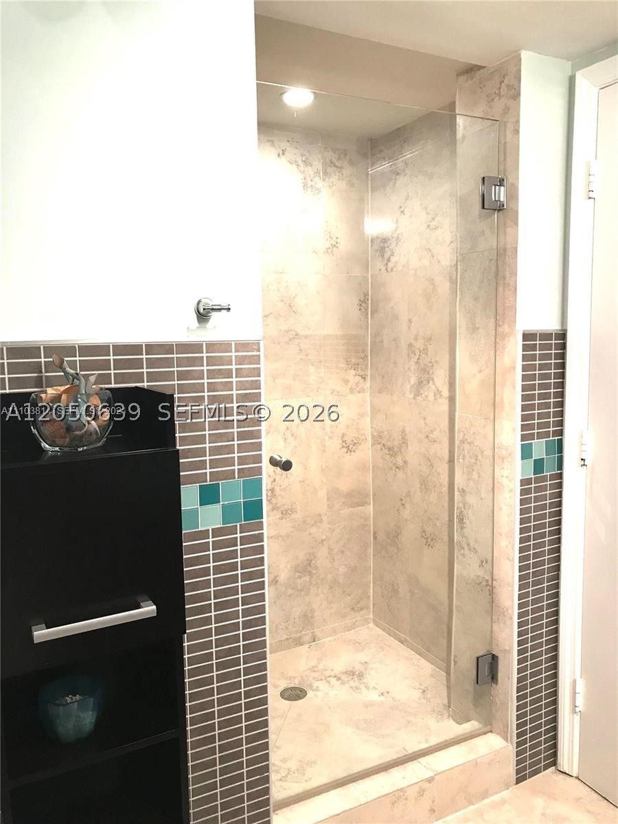 16699 Collins Ave #1605, Sunny Isles Beach FL 33160