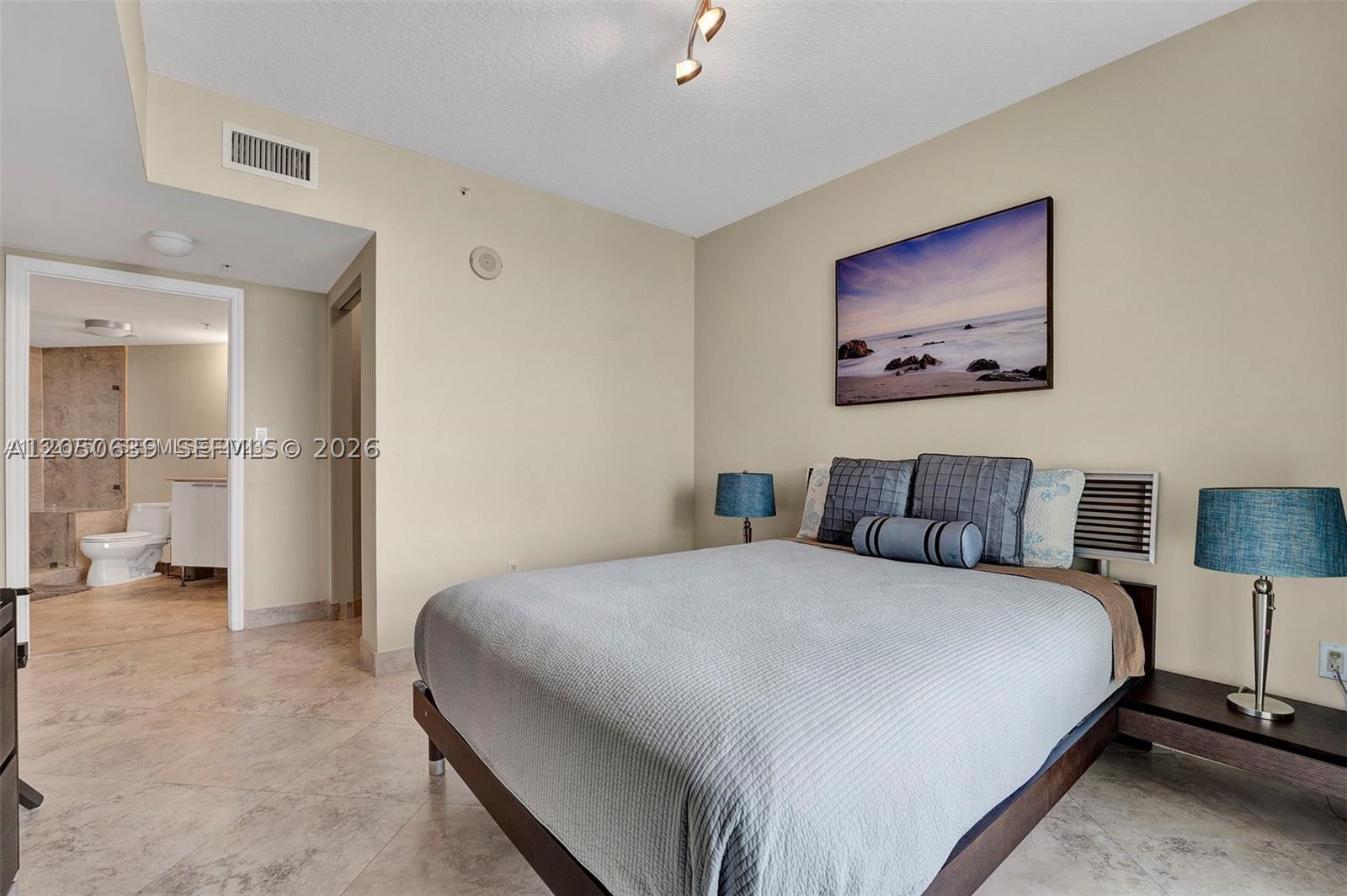 16699 Collins Ave #1605, Sunny Isles Beach FL 33160