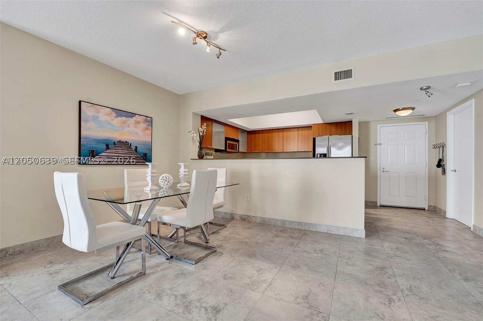 16699 Collins Ave #1605, Sunny Isles Beach FL 33160