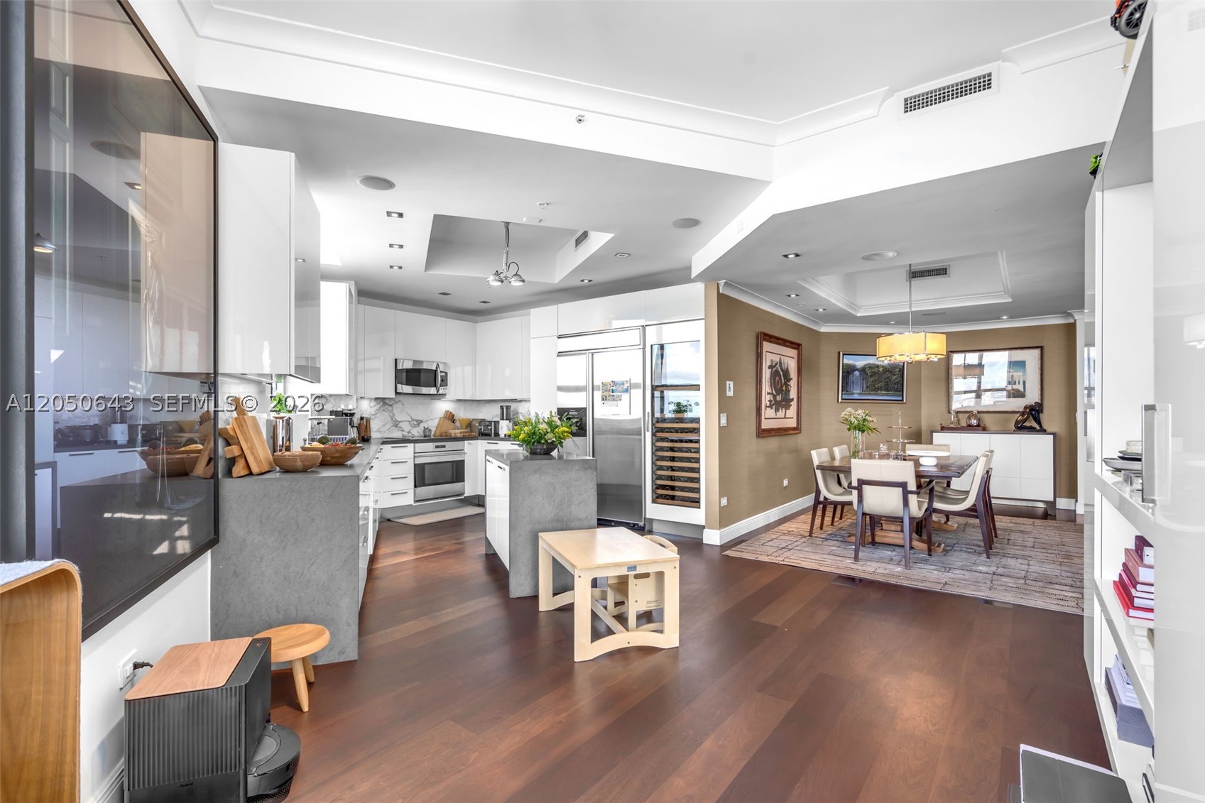 848 Brickell Key Drive #LPH4401, Miami FL 33131
