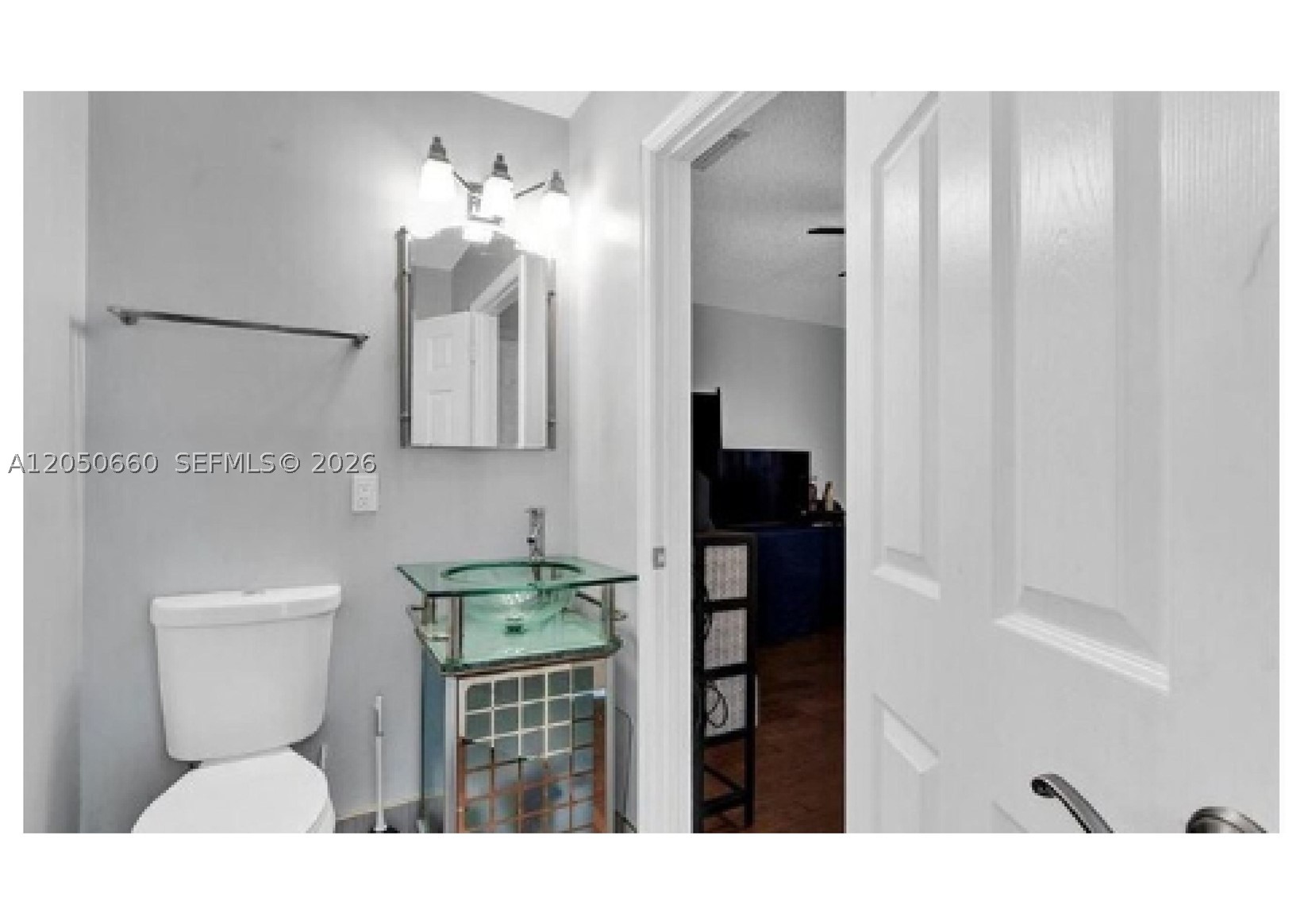 9234 SW 5th St #B, Boca Raton FL 33428