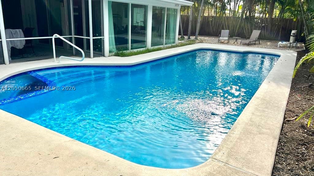 262 Bombay Ave, Lauderdale By The Sea FL 33308