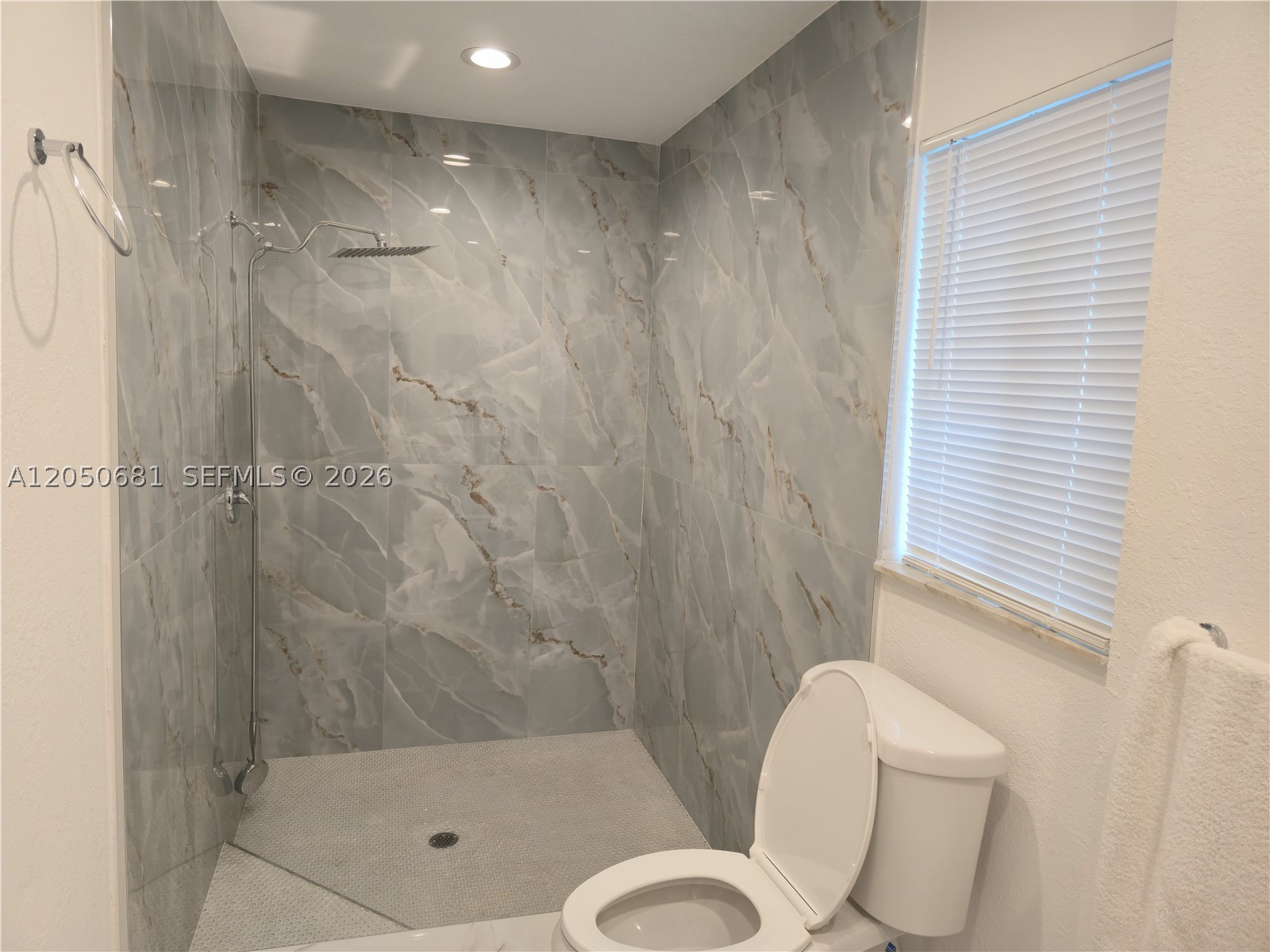 7771 NW 46th St #7771, Lauderhill FL 33351