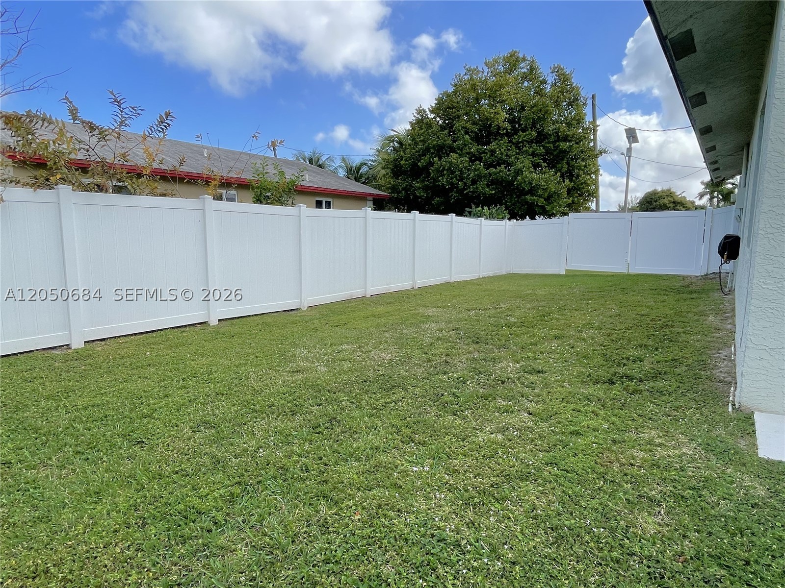 1370 NW 3rd St #., Dania Beach FL 33004