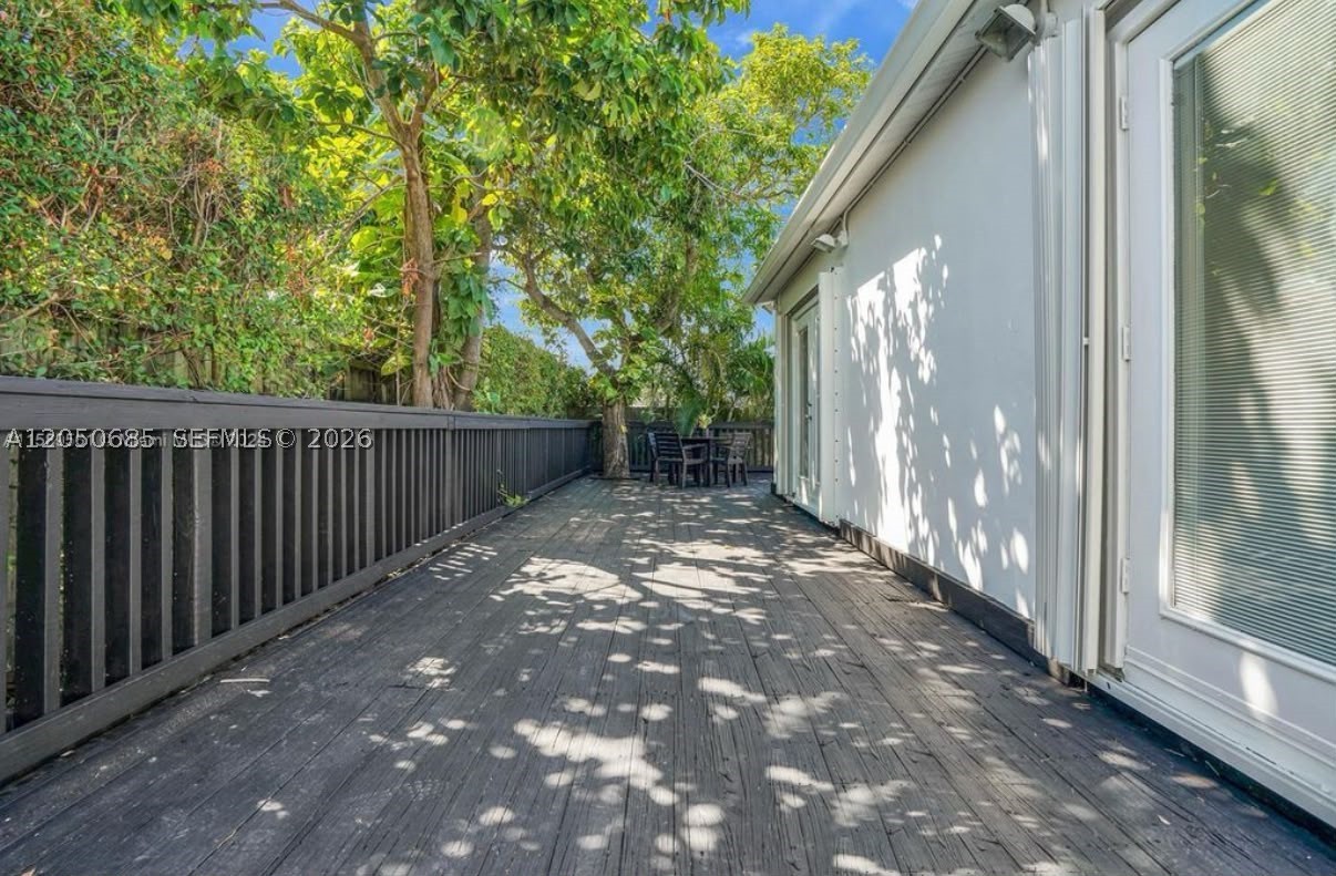 9264 Byron Ave, Surfside FL 33154