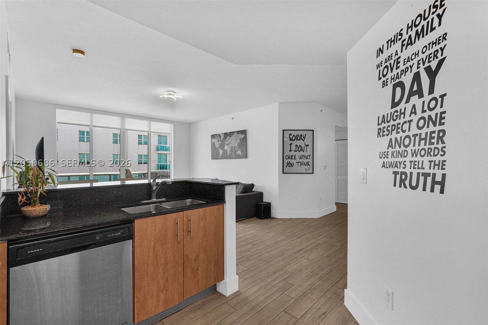 7900 Harbor Island Dr #610, North Bay Village FL 33141