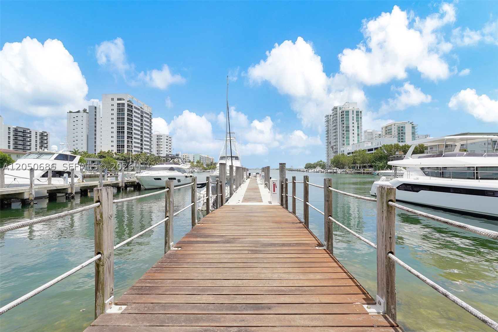 7900 Harbor Island Dr #610, North Bay Village FL 33141