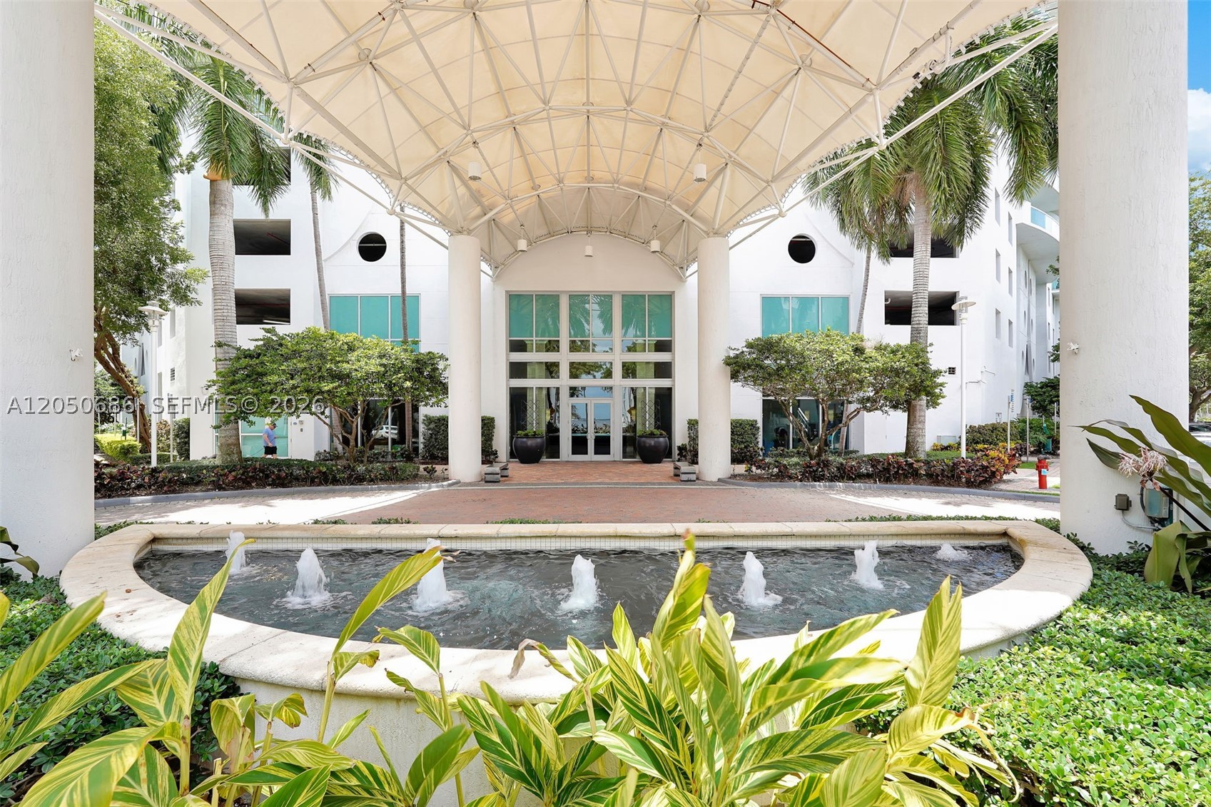 7900 Harbor Island Dr #610, North Bay Village FL 33141