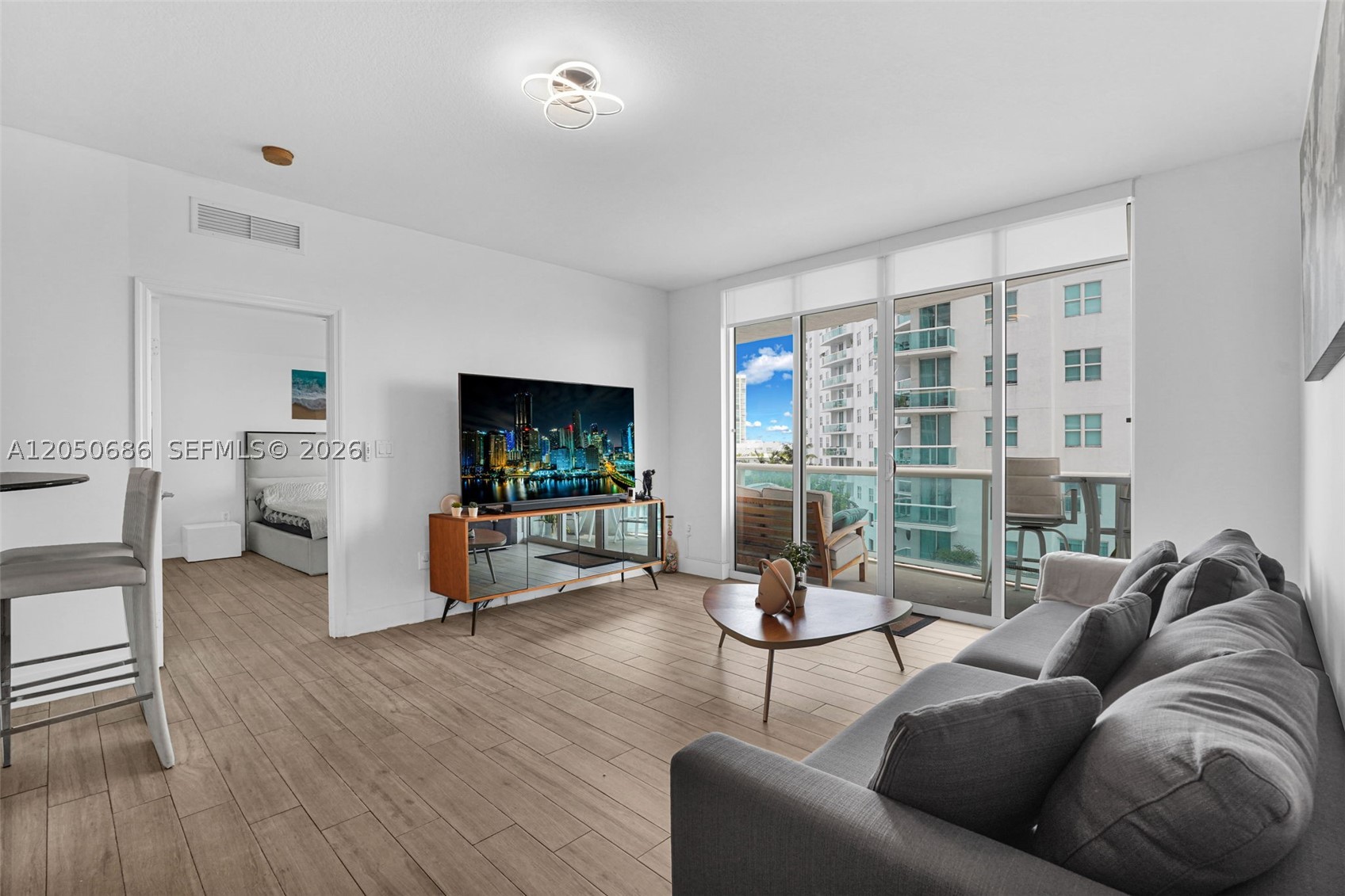 7900 Harbor Island Dr #610, North Bay Village FL 33141
