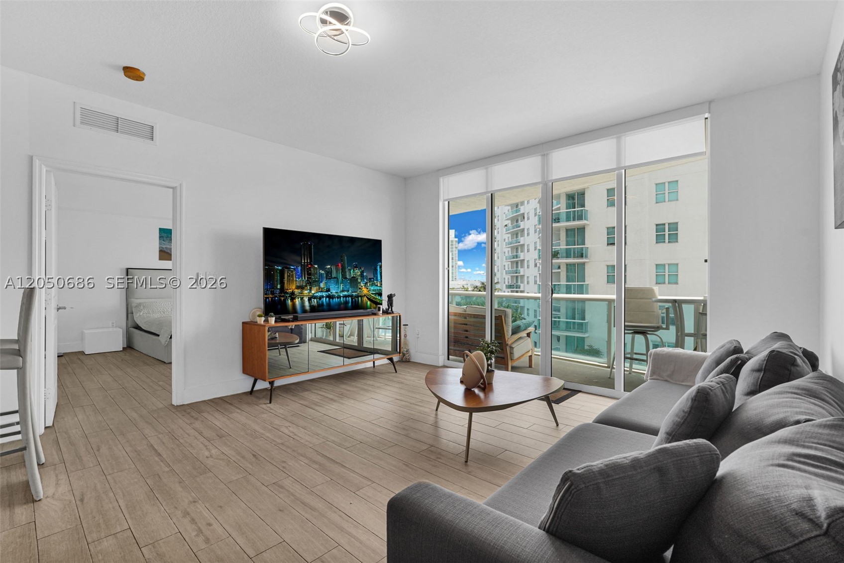 7900 Harbor Island Dr #610, North Bay Village FL 33141