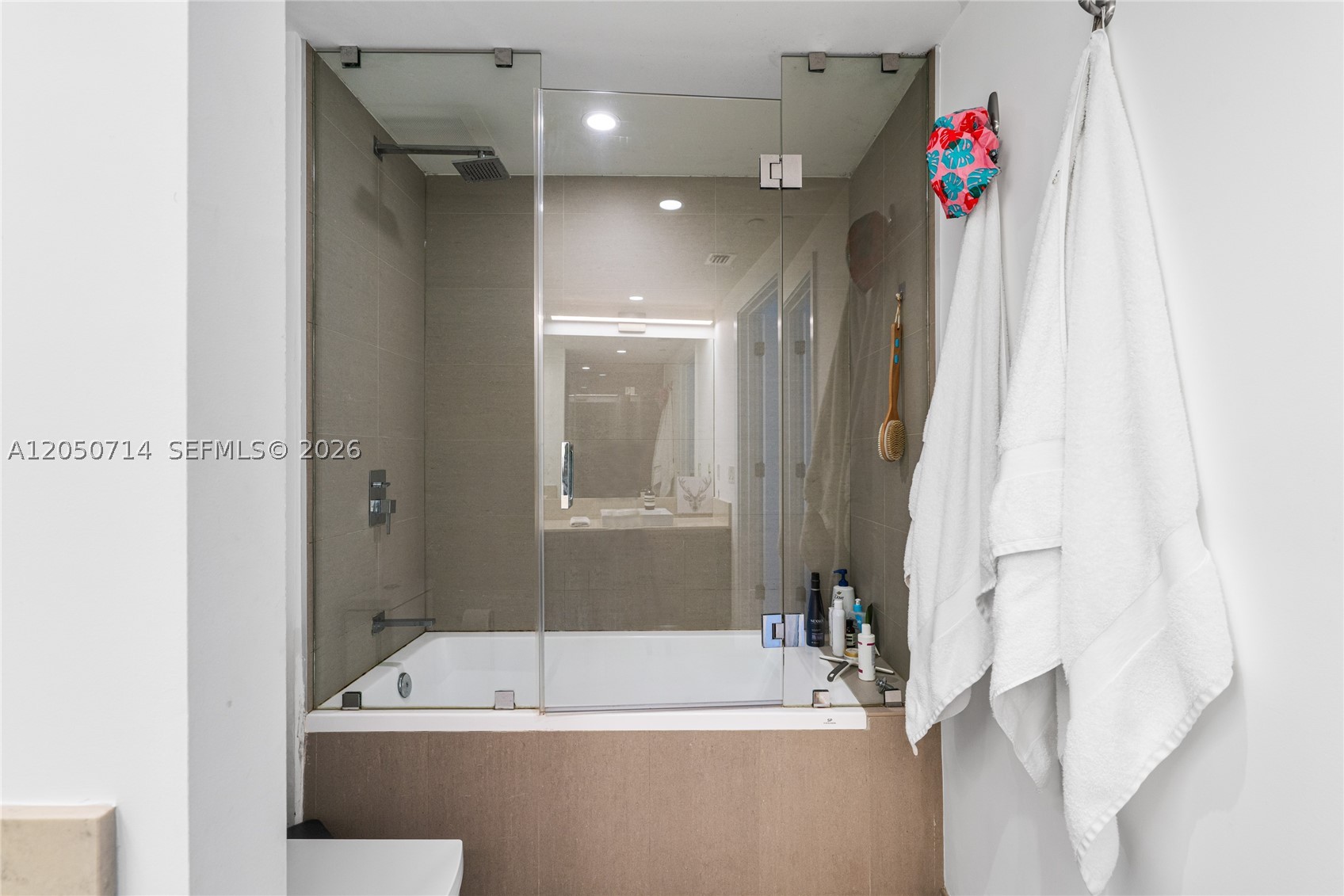1080 Brickell Ave #4102, Miami FL 33131