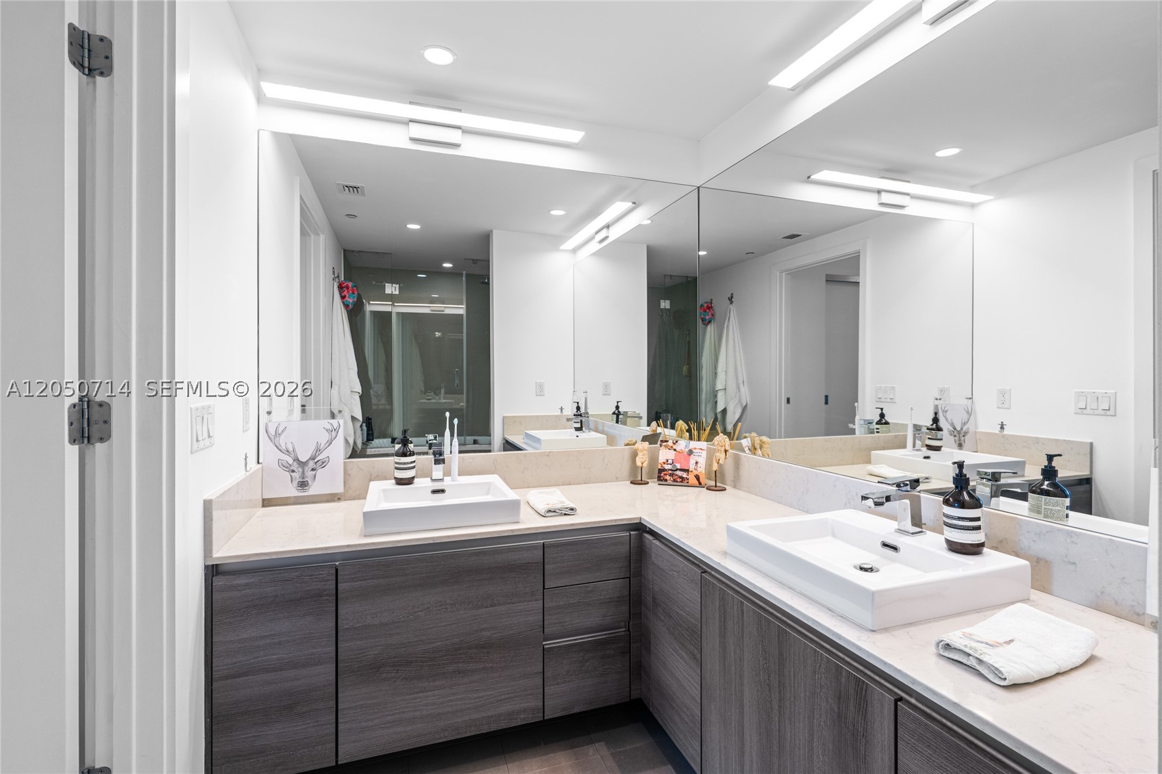 1080 Brickell Ave #4102, Miami FL 33131