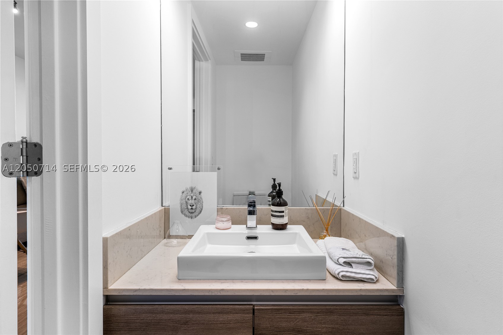 1080 Brickell Ave #4102, Miami FL 33131