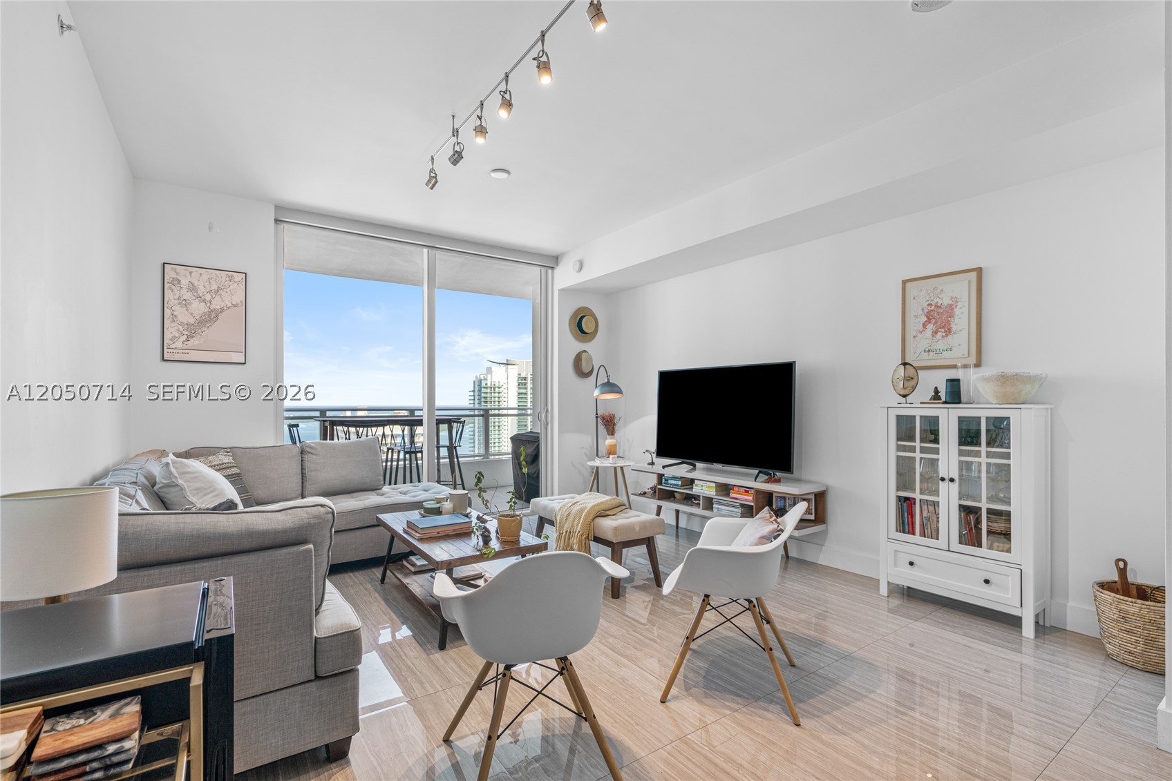 1080 Brickell Ave #4102, Miami FL 33131