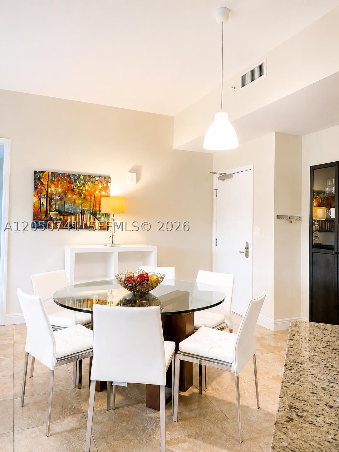 20000 E Country Club Dr #405, Aventura FL 33180