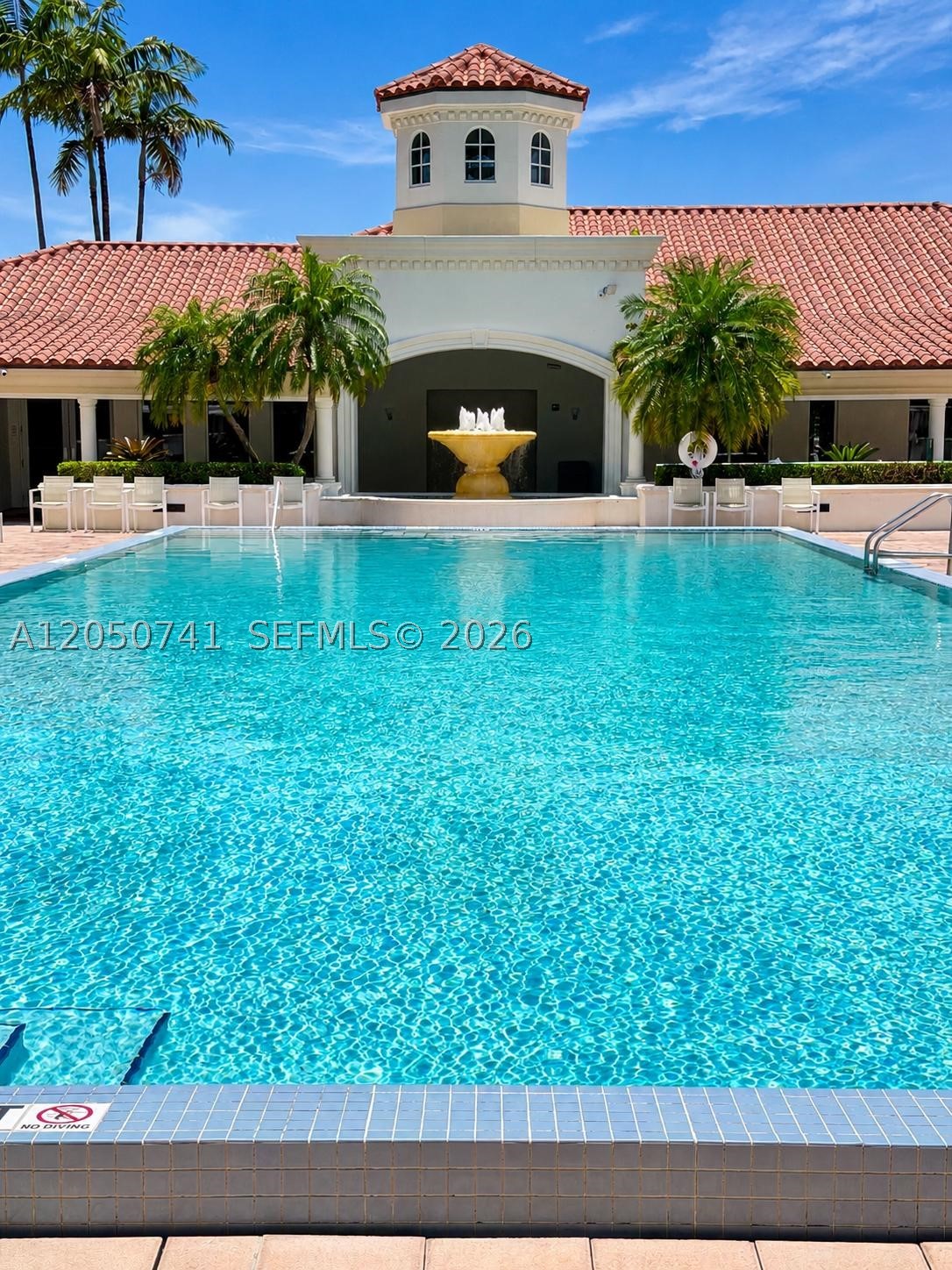 20000 E Country Club Dr #405, Aventura FL 33180