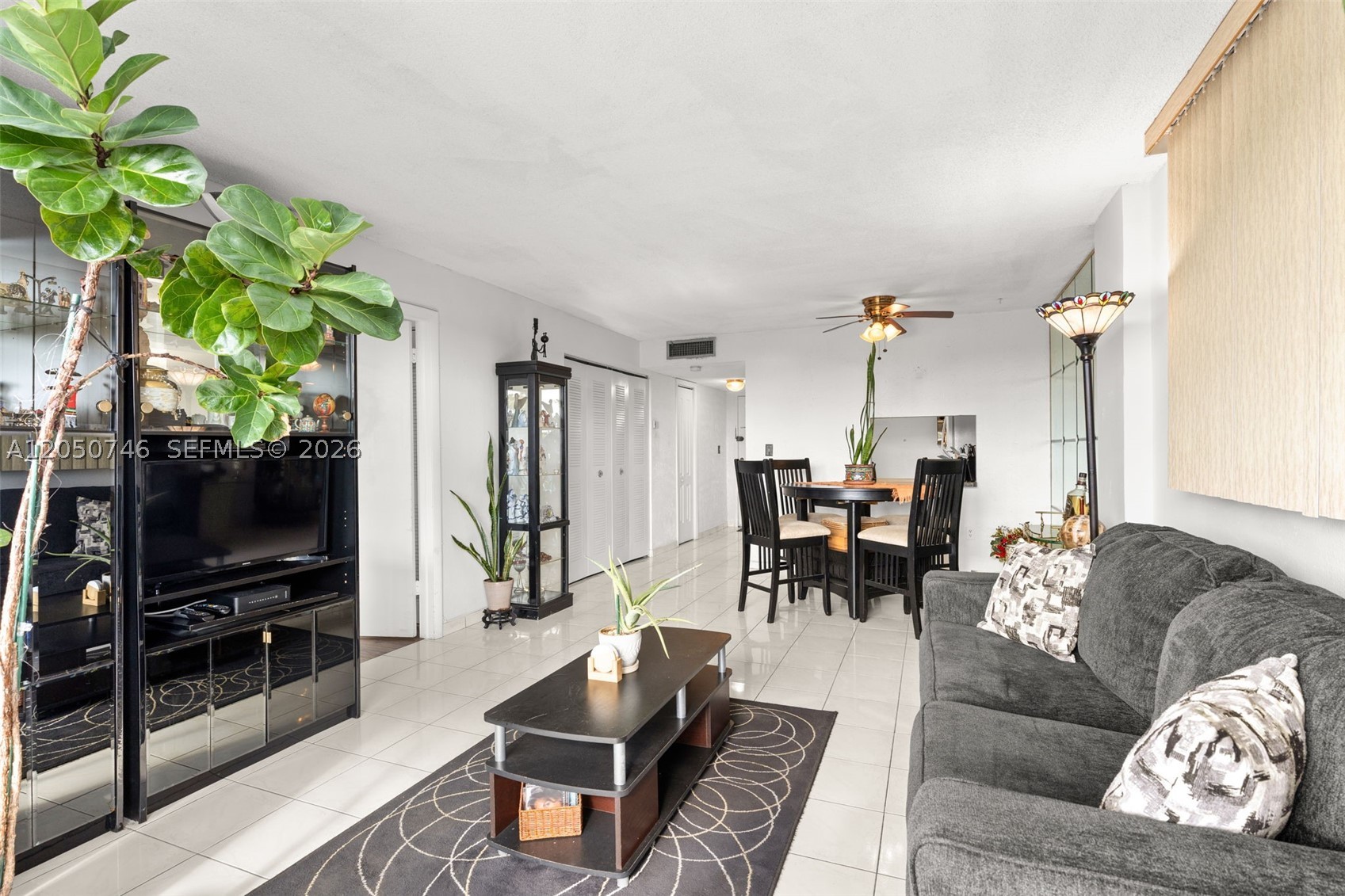 6900 Bay Dr #5C, Miami Beach FL 33141