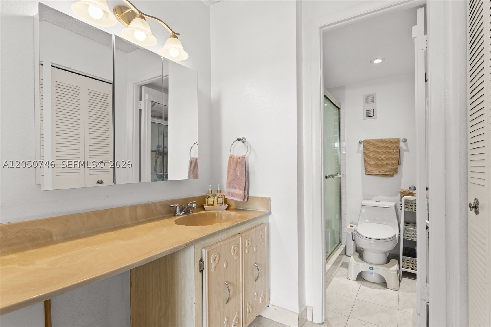 6900 Bay Dr #5C, Miami Beach FL 33141