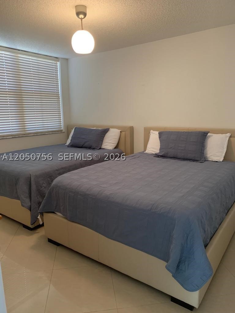 19999 E Country Club Dr #1407, Aventura FL 33180
