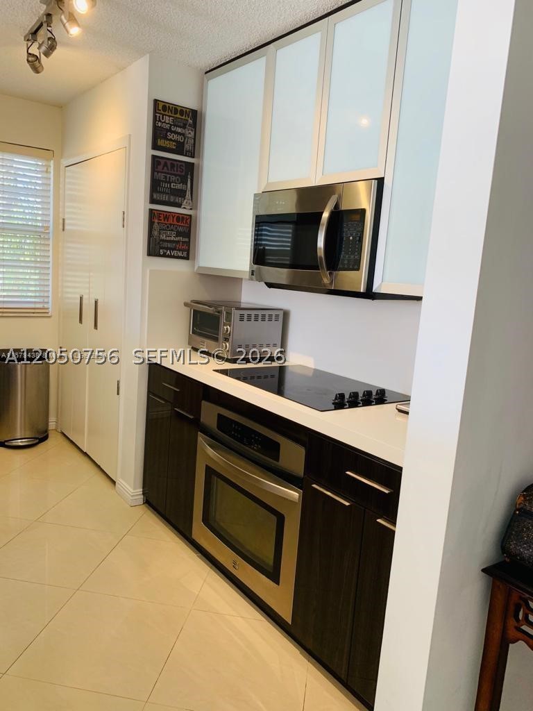 19999 E Country Club Dr #1407, Aventura FL 33180