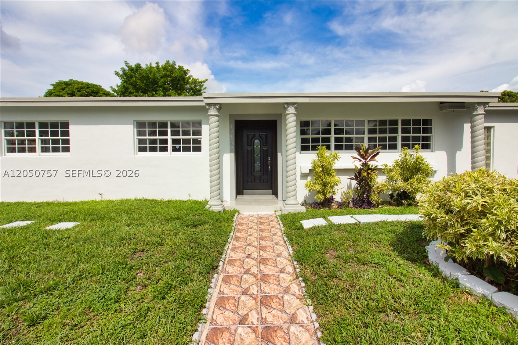 19522 NW 37th Ct, Miami Gardens FL 33055