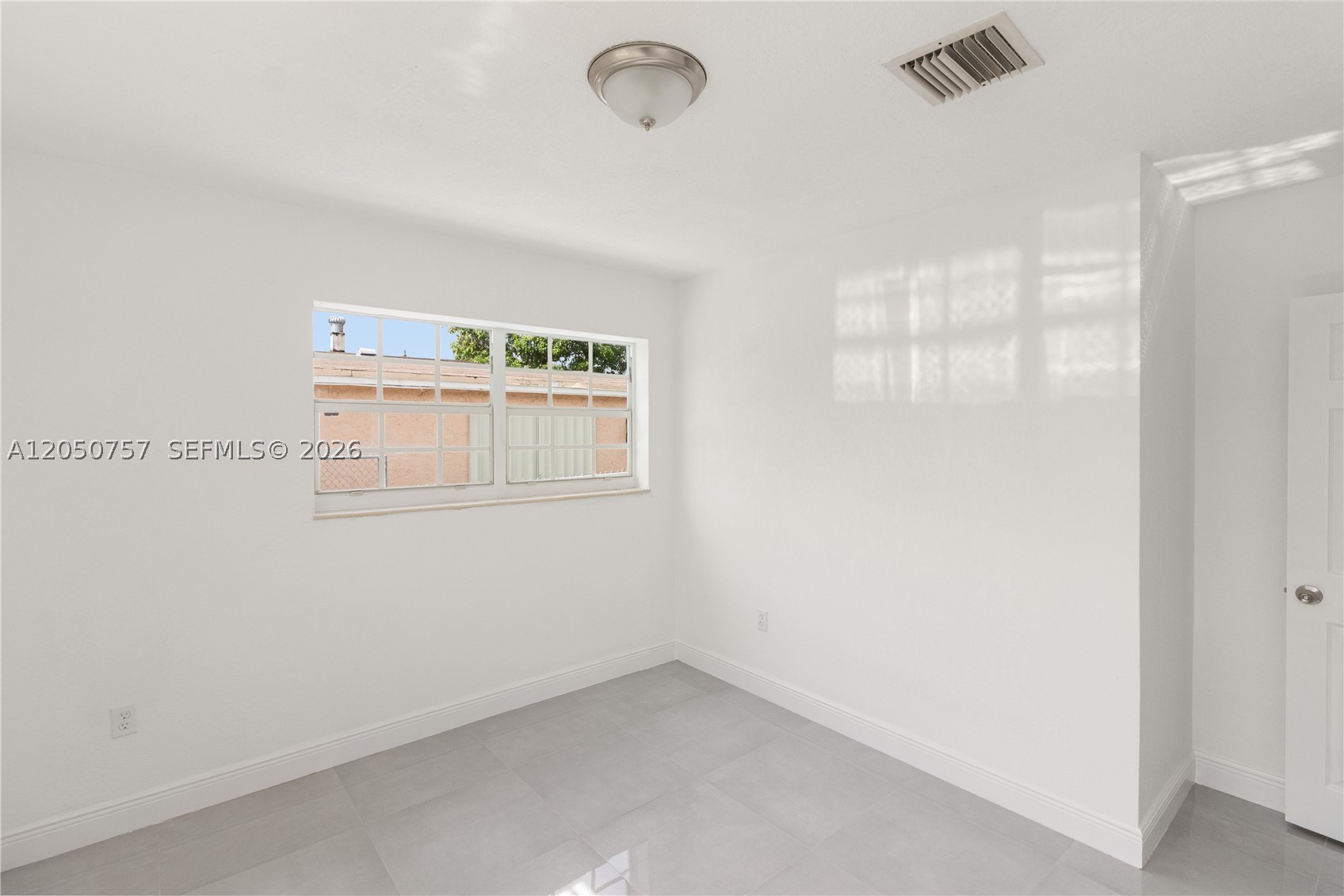 19522 NW 37th Ct, Miami Gardens FL 33055