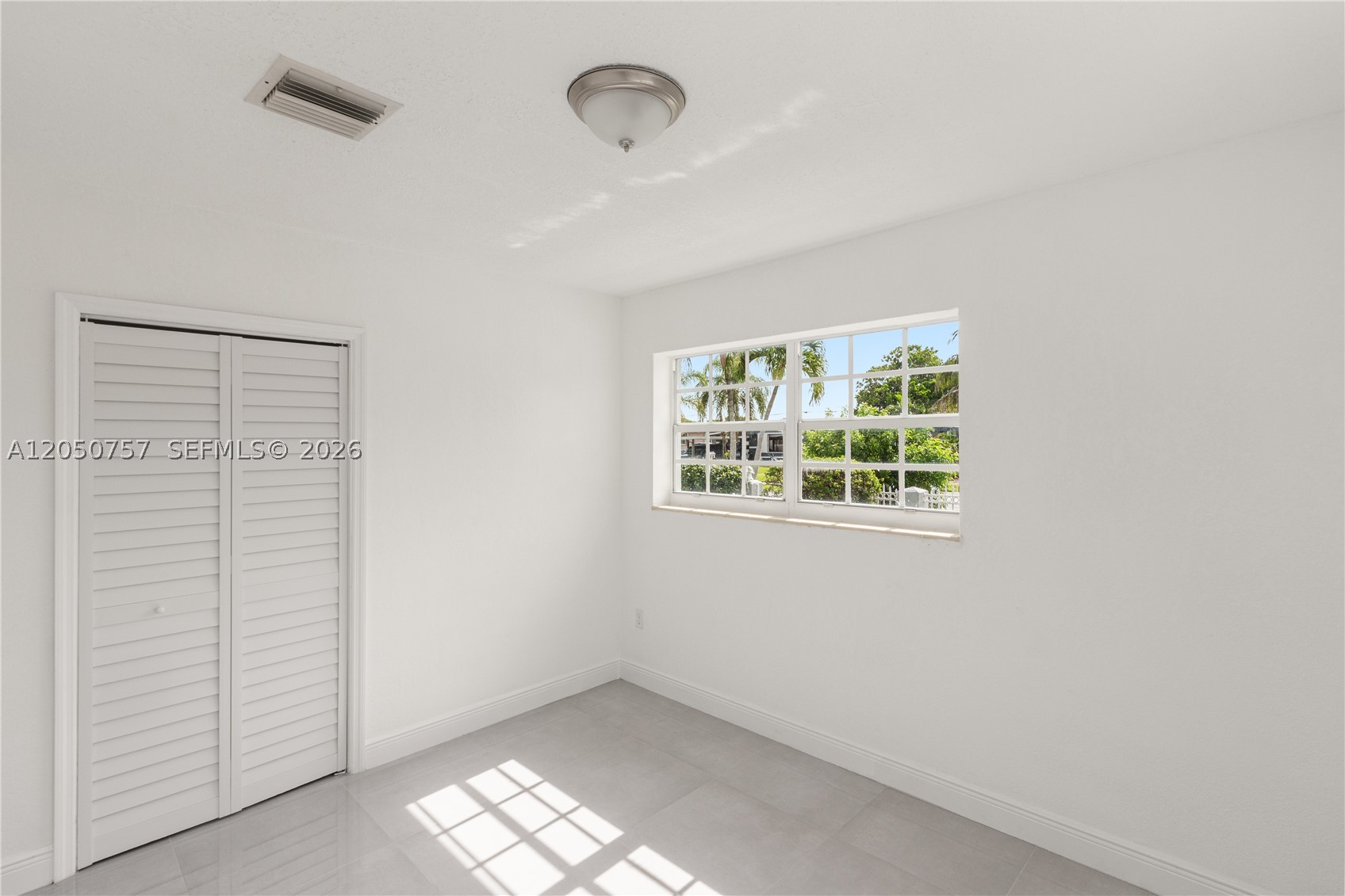 19522 NW 37th Ct, Miami Gardens FL 33055