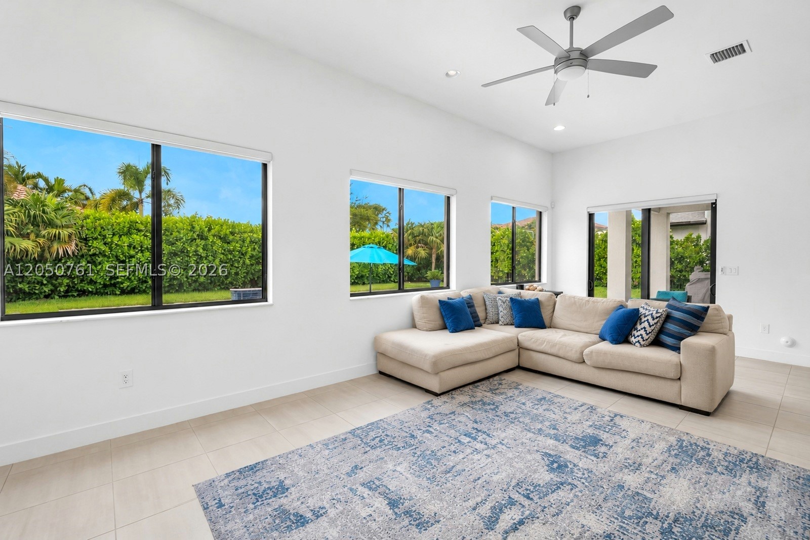 10702 SW 53rd St, Cooper City FL 33328