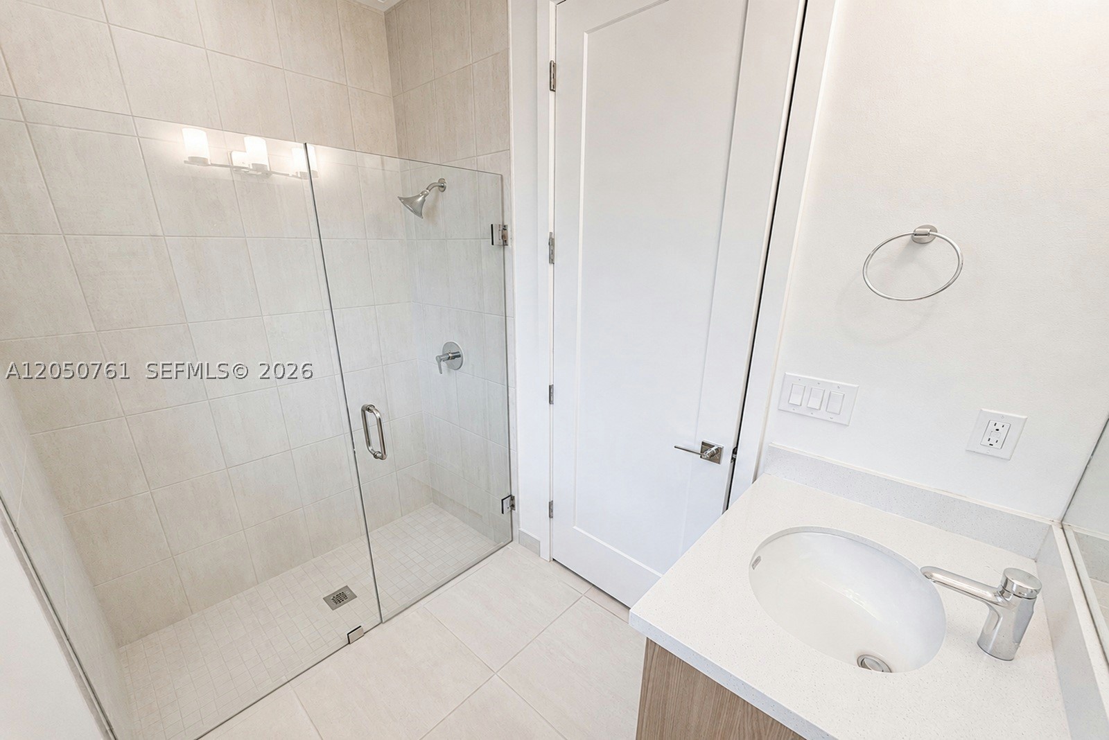 10702 SW 53rd St, Cooper City FL 33328