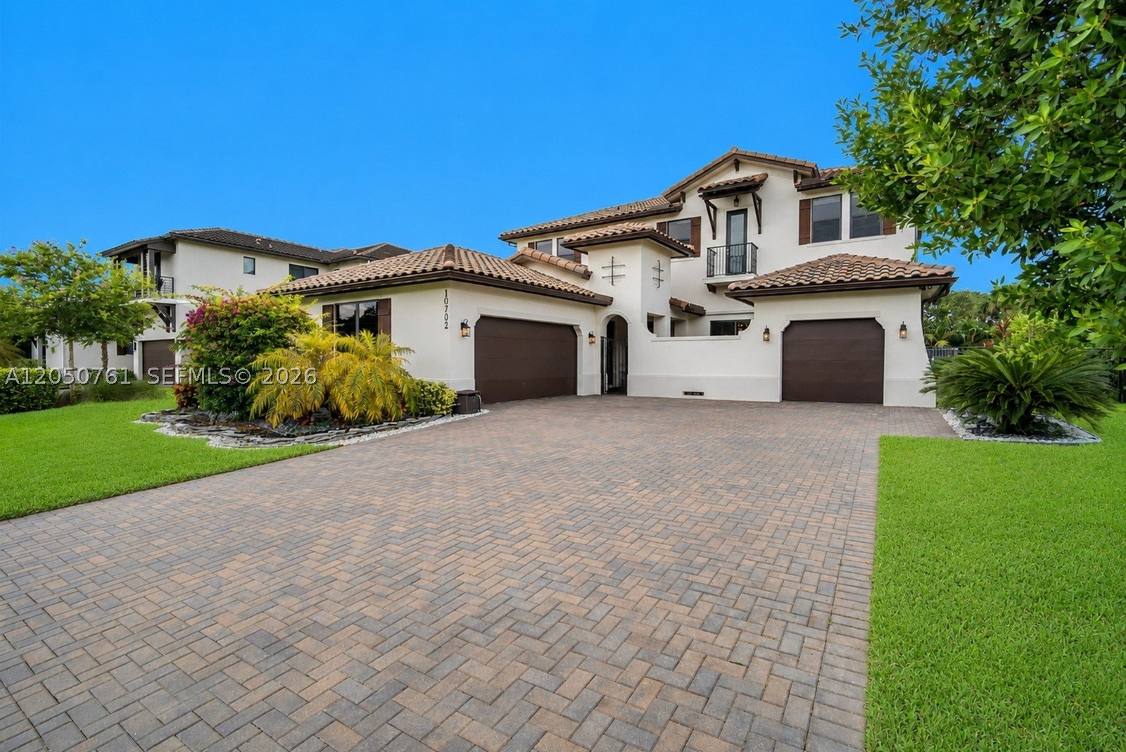 10702 SW 53rd St, Cooper City FL 33328