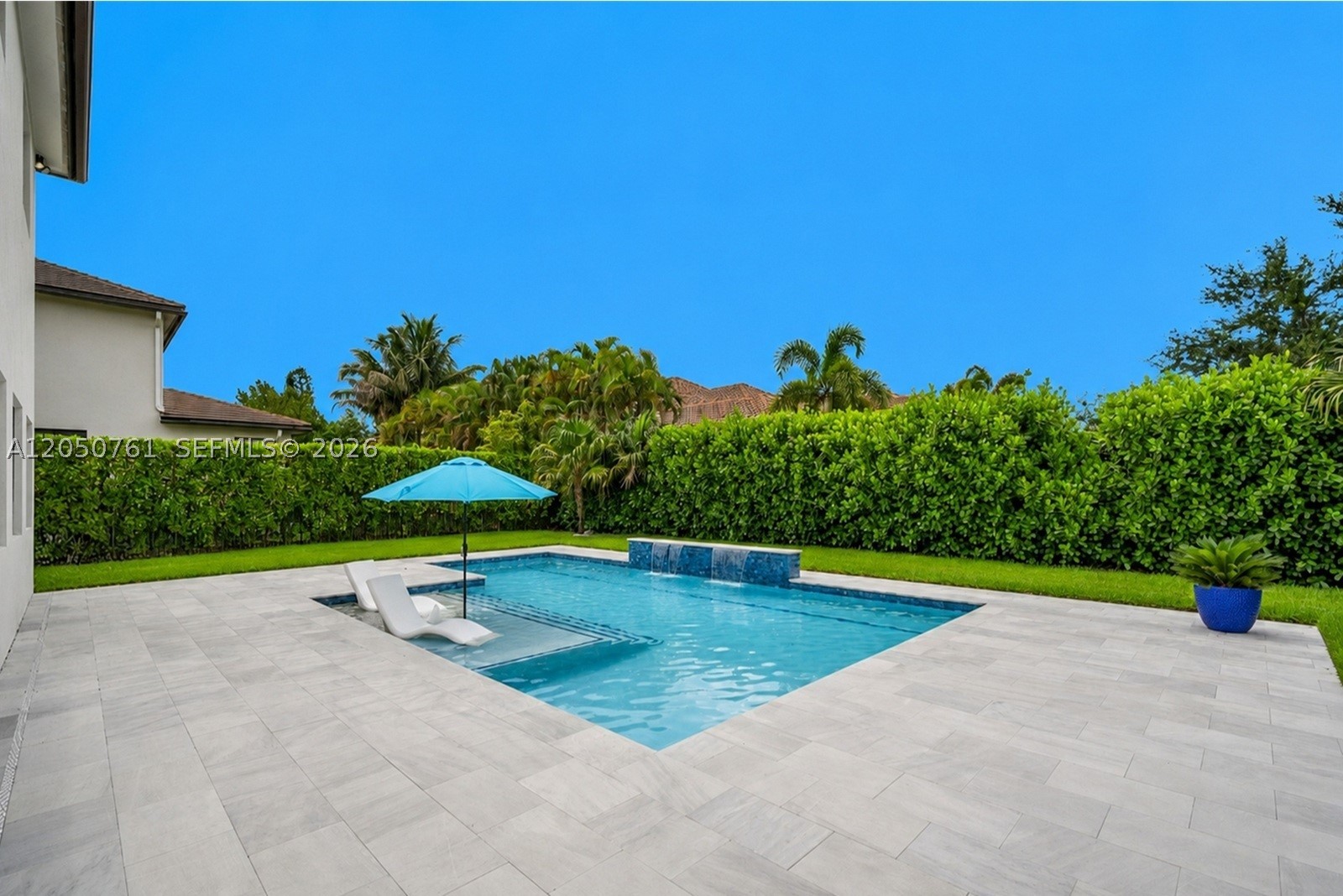 10702 SW 53rd St, Cooper City FL 33328