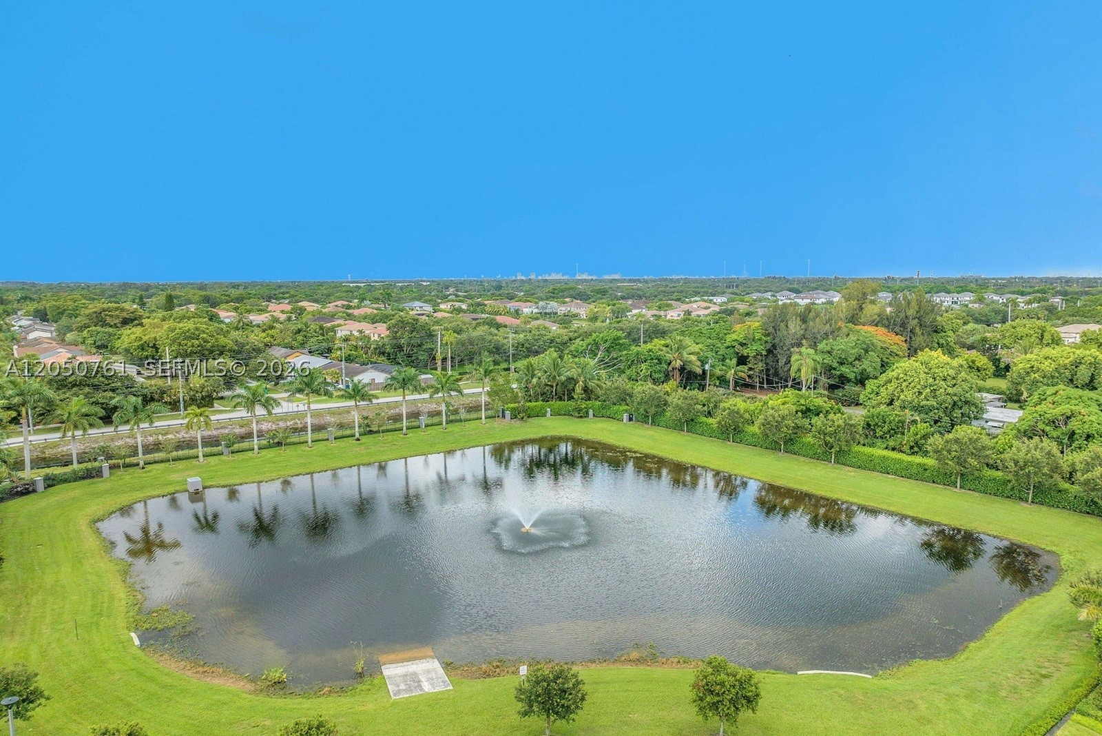 10702 SW 53rd St, Cooper City FL 33328