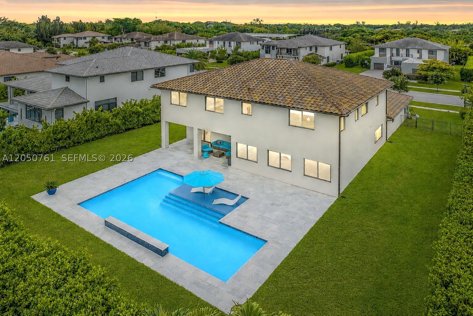 10702 SW 53rd St, Cooper City FL 33328