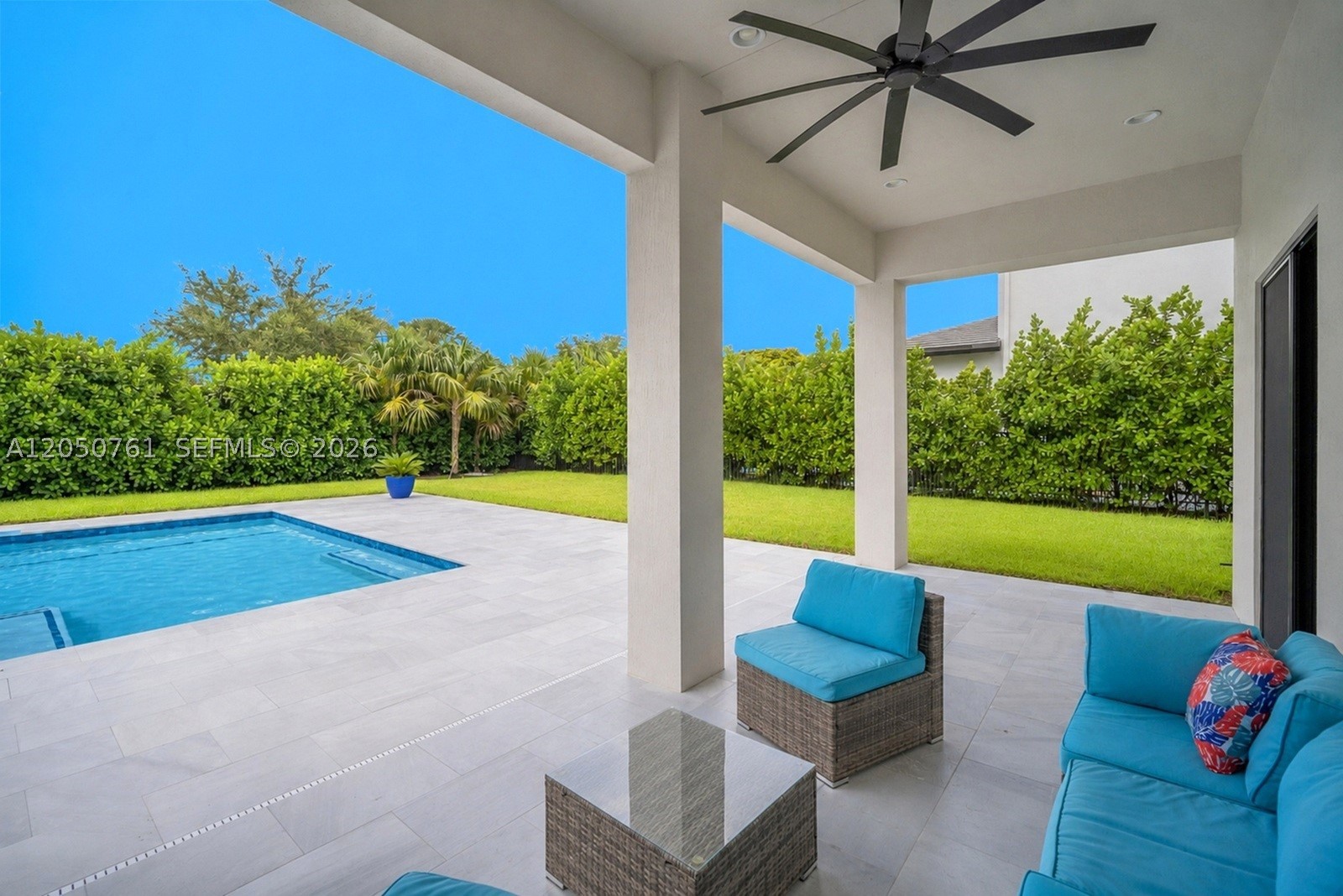 10702 SW 53rd St, Cooper City FL 33328