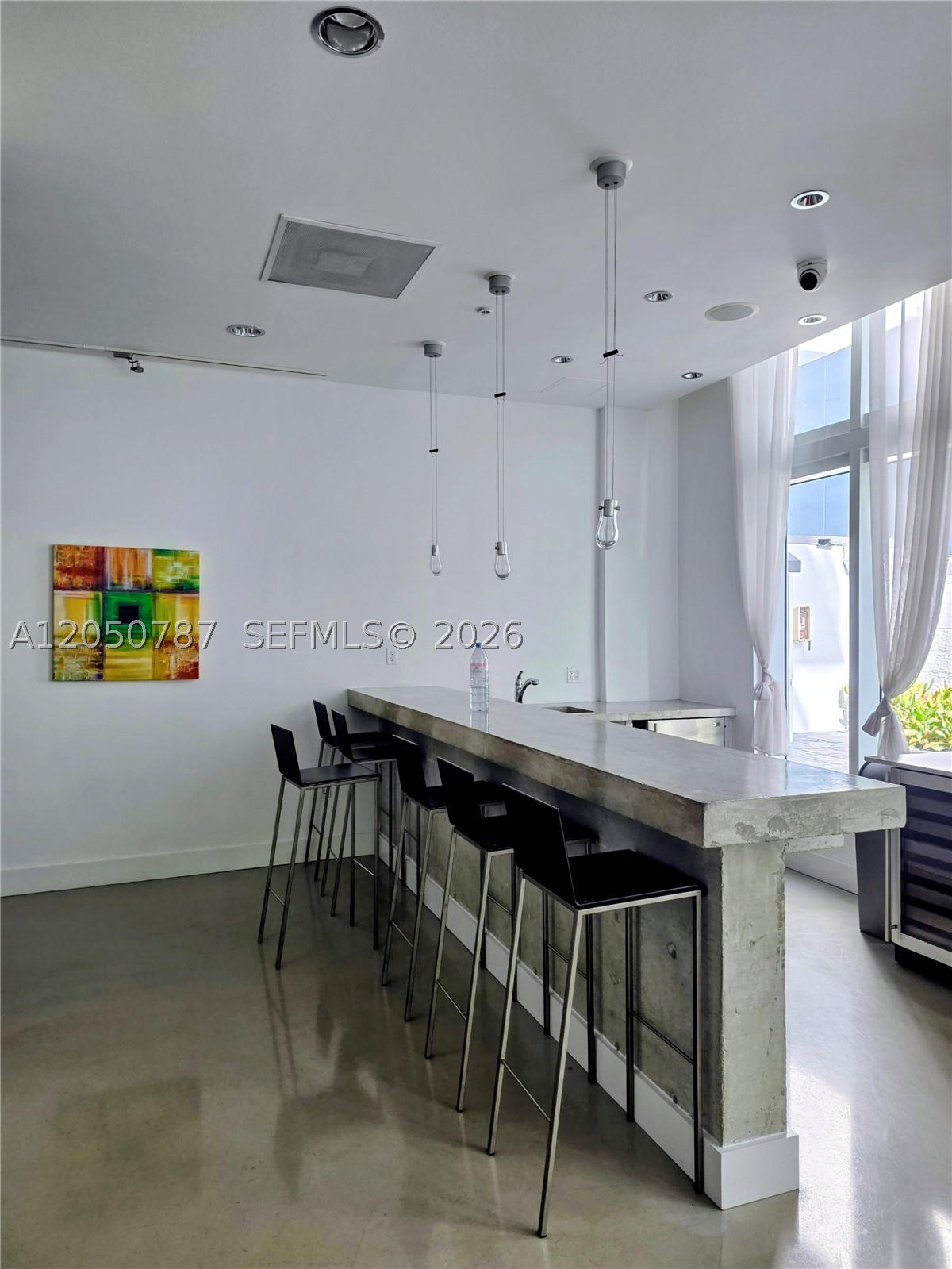 234 NE 3rd St #UPH09, Miami FL 33132