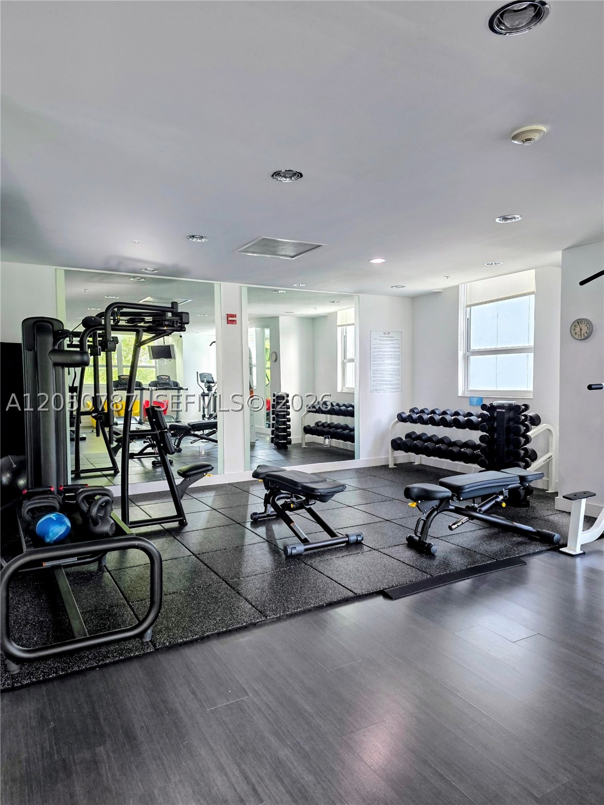 234 NE 3rd St #UPH09, Miami FL 33132