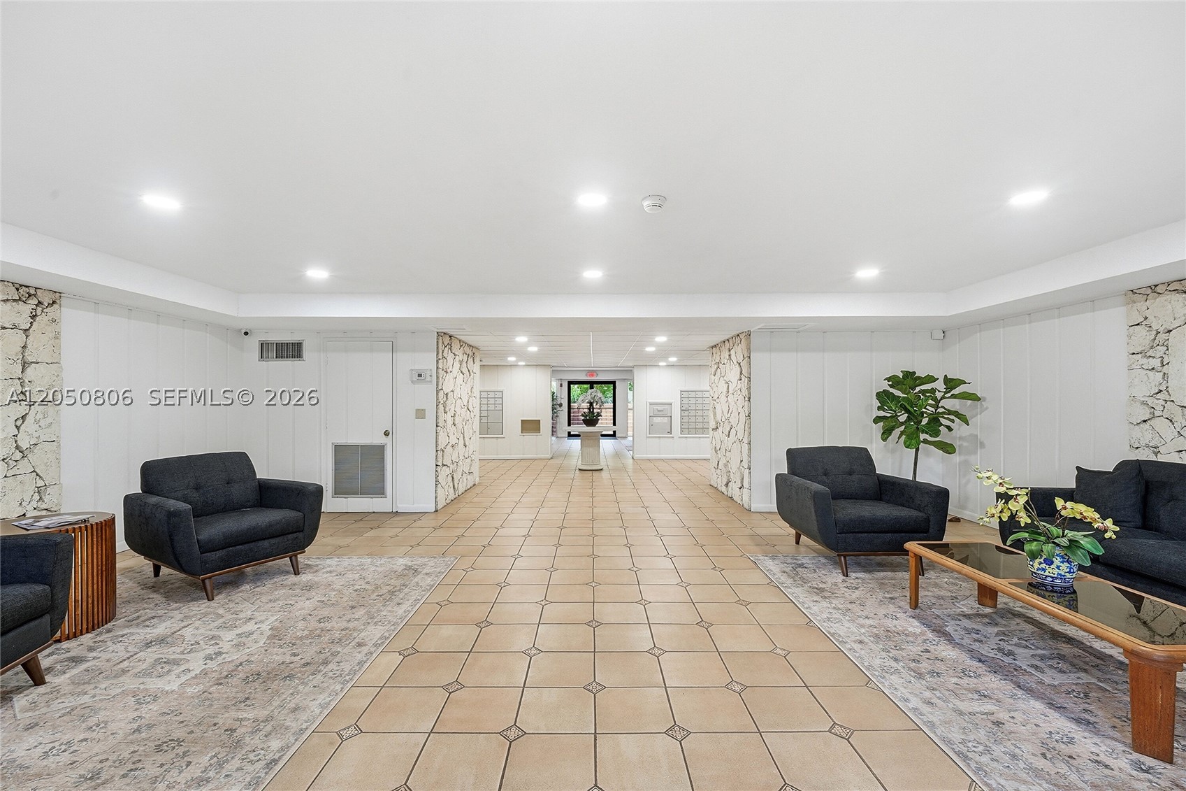 1205 Mariposa Ave #403, Coral Gables FL 33146