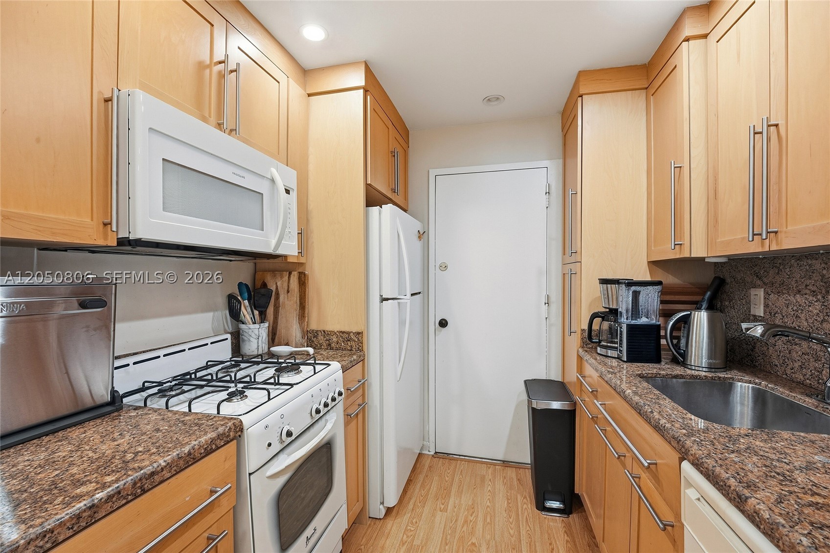 1205 Mariposa Ave #403, Coral Gables FL 33146