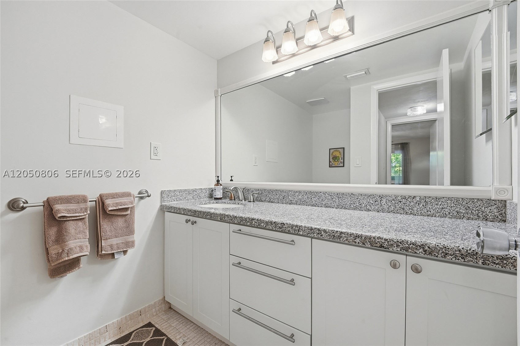 1205 Mariposa Ave #403, Coral Gables FL 33146