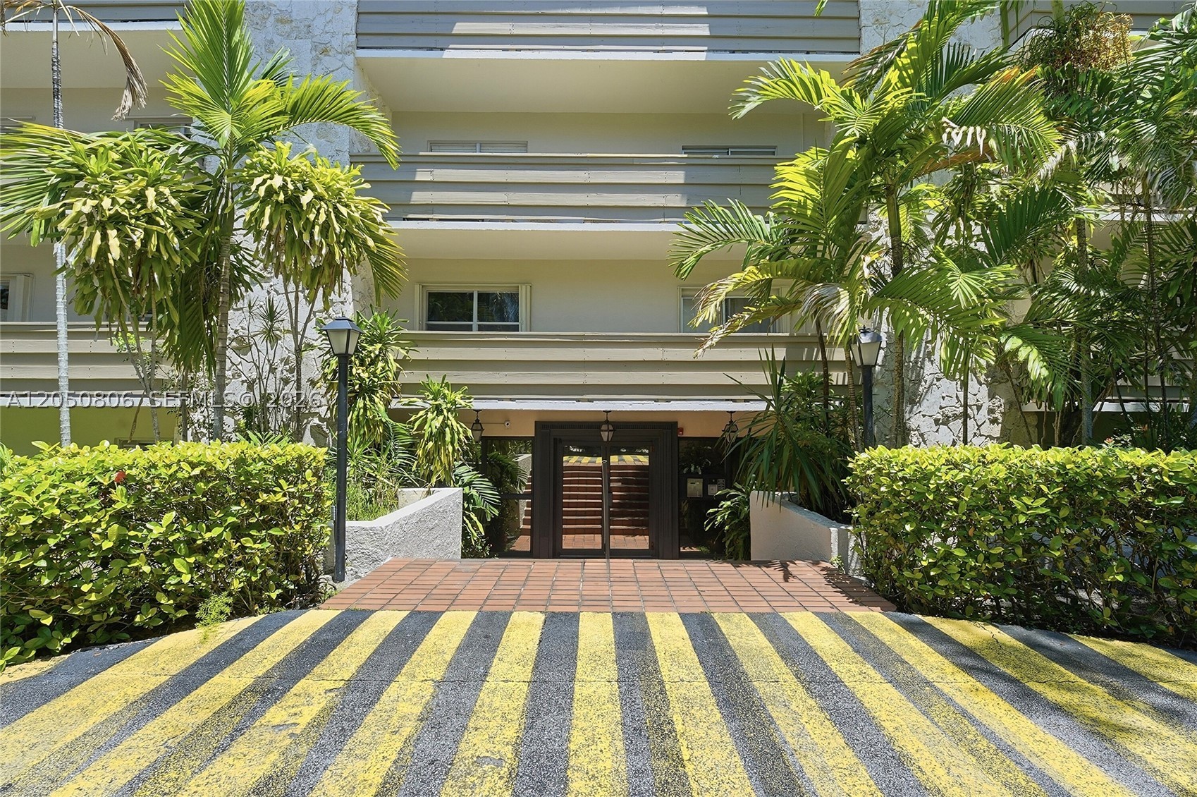 1205 Mariposa Ave #403, Coral Gables FL 33146