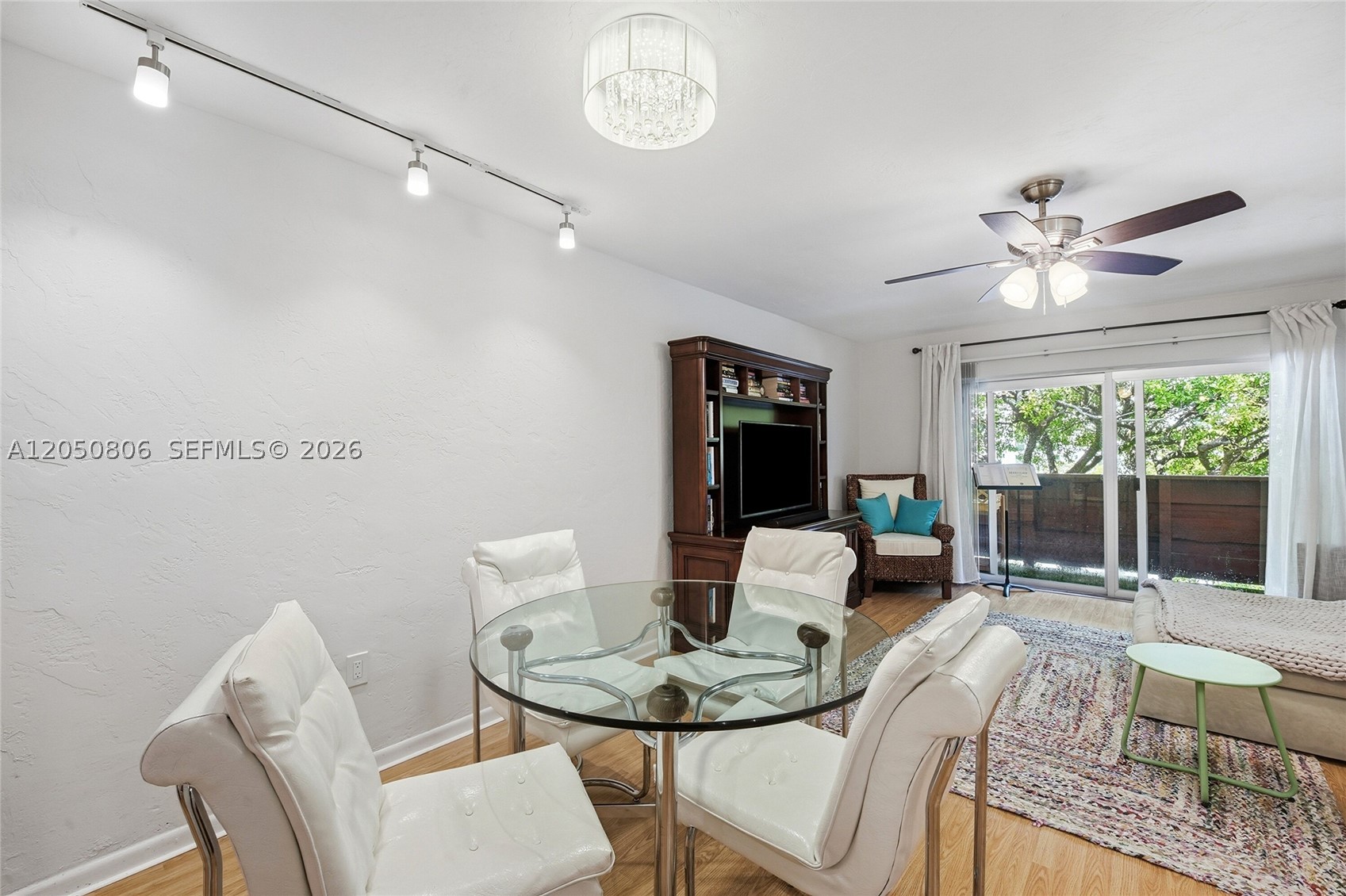 1205 Mariposa Ave #403, Coral Gables FL 33146