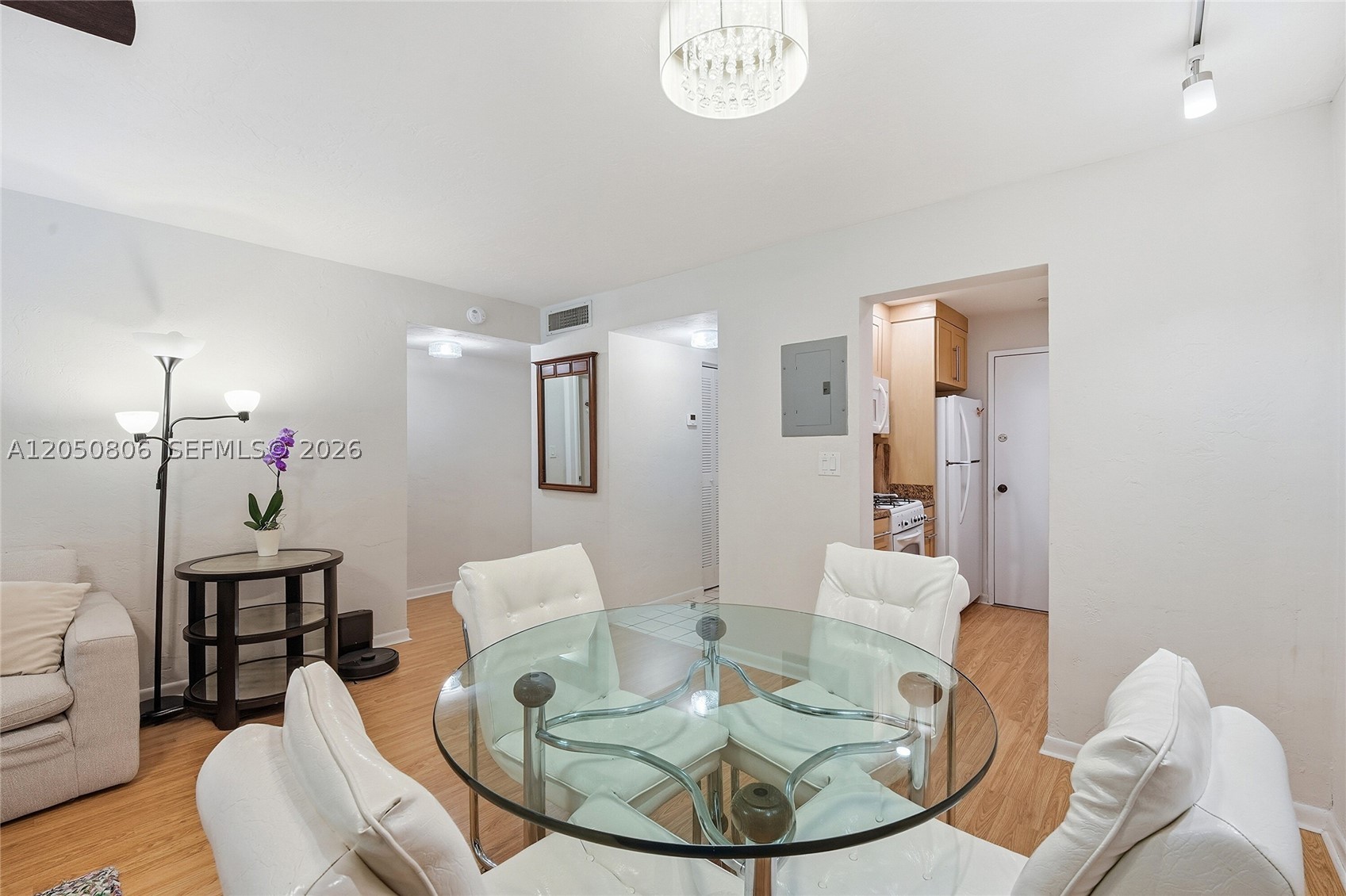 1205 Mariposa Ave #403, Coral Gables FL 33146