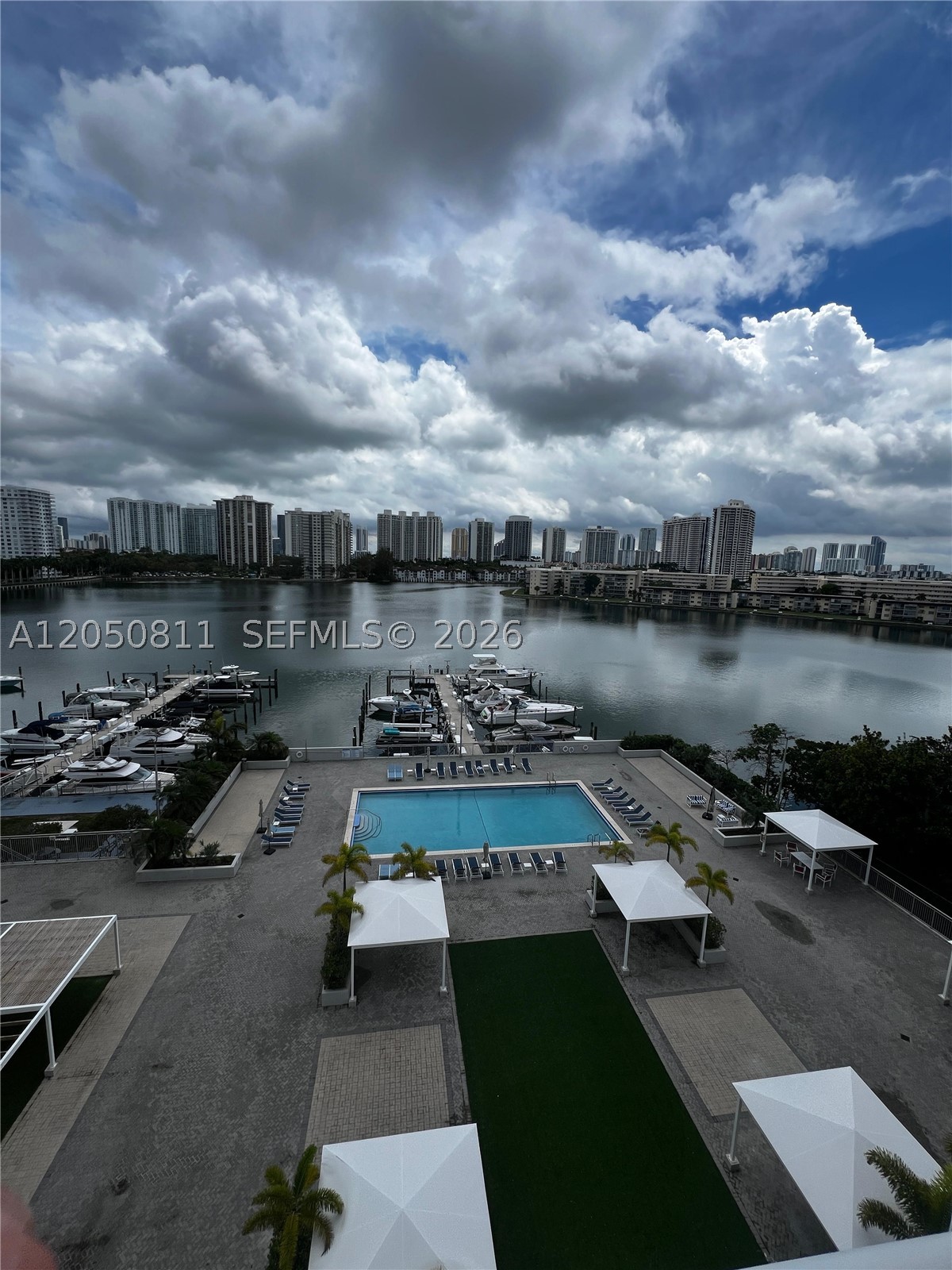 Aventura FL 33160 - A12050811