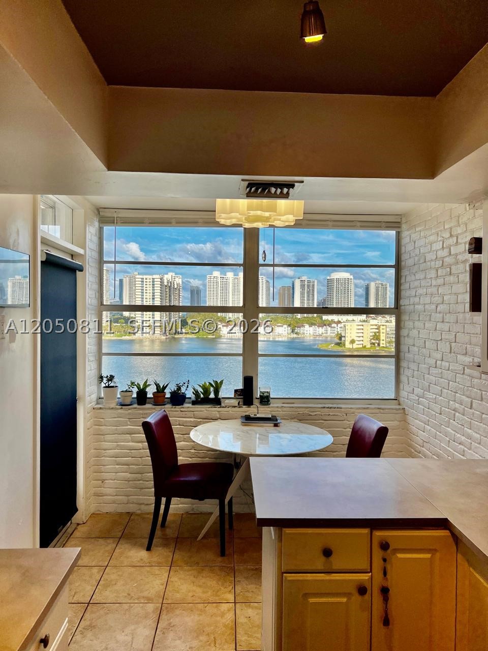 Aventura FL 33160 - A12050811