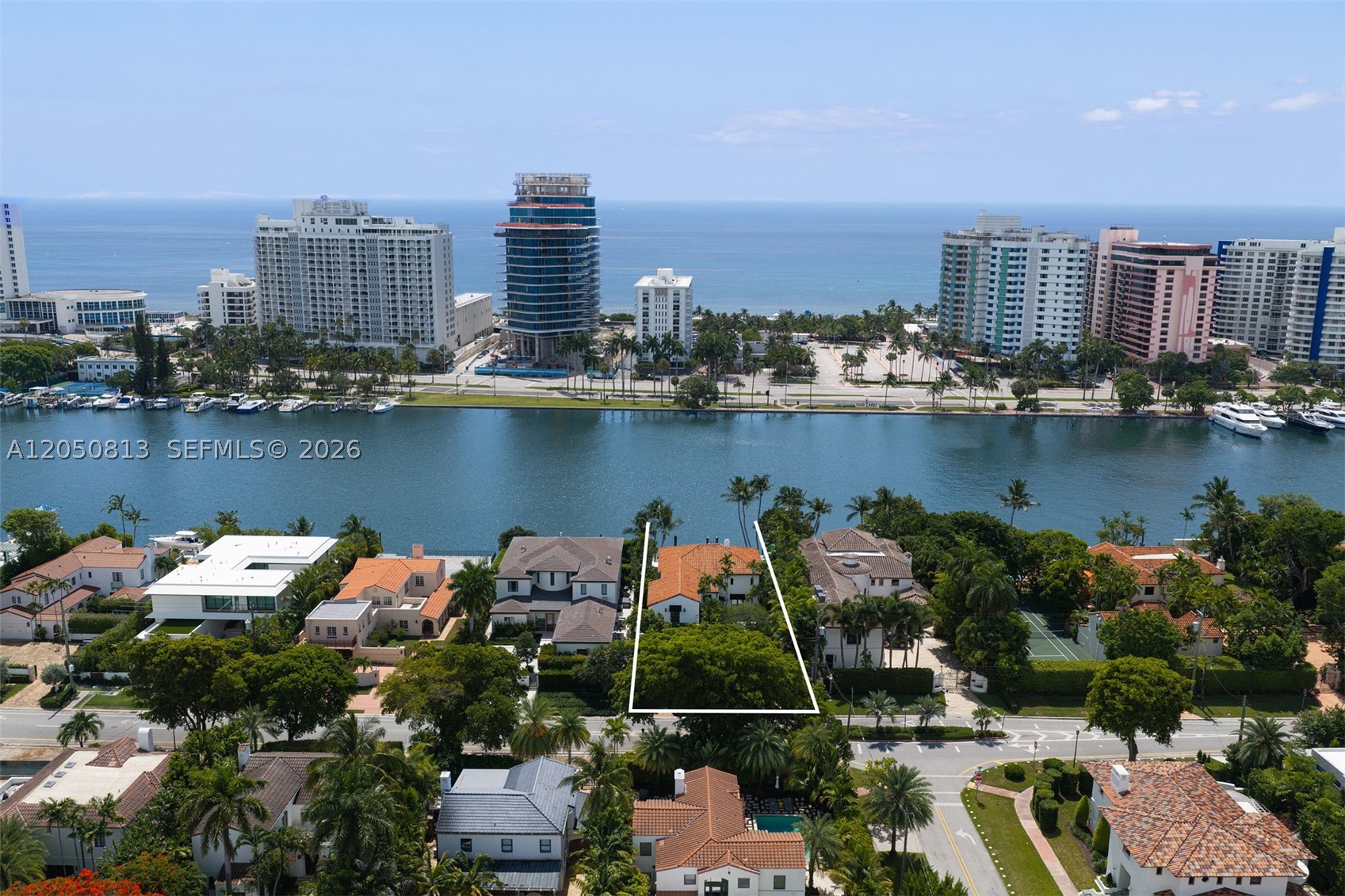 5401 Pine Tree Drive #5401, Miami Beach FL 33140