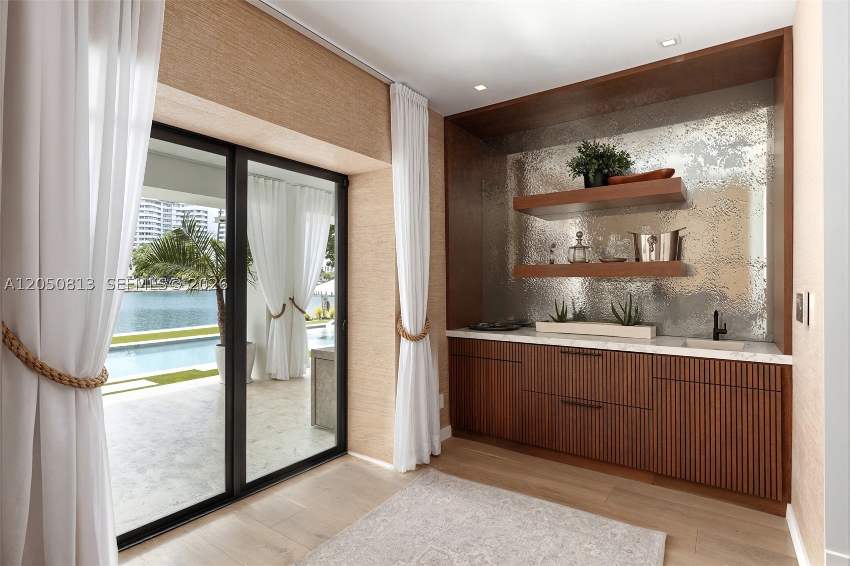 5401 Pine Tree Drive #5401, Miami Beach FL 33140