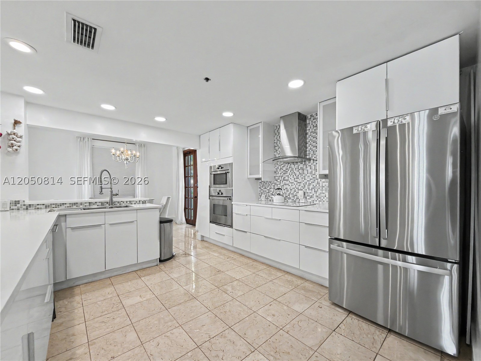 2124 Fisher Island Dr #2124, Miami Beach FL 33109
